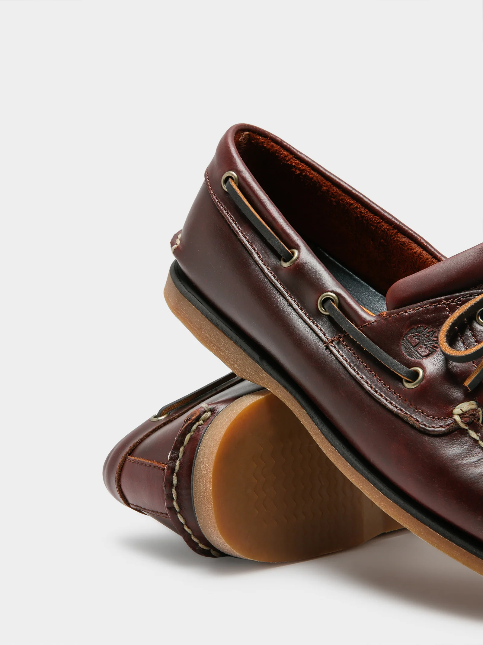 Mens Classic 2-Eye Boat Shoes - Image 5