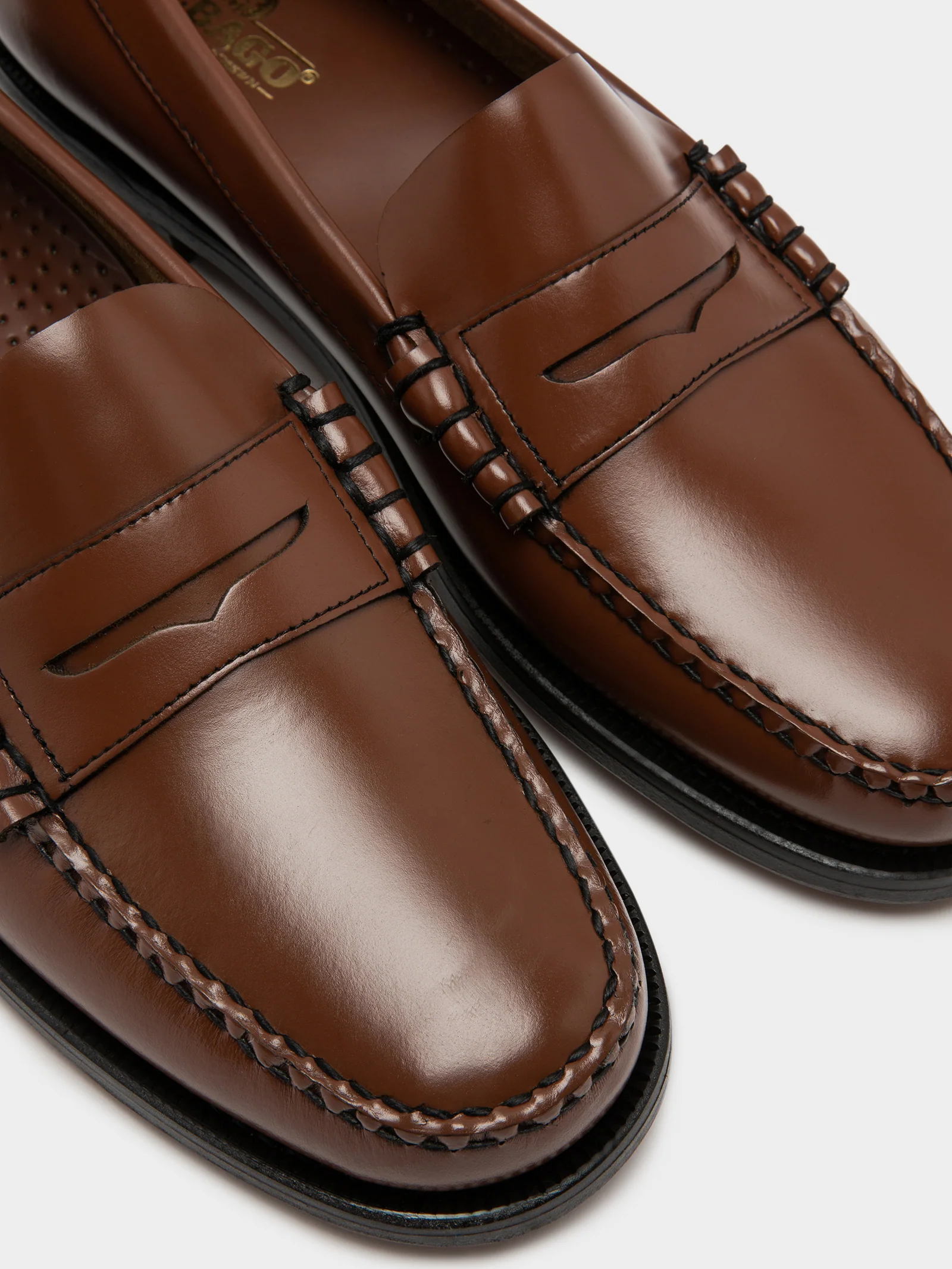 Mens Classic Dan Loafers - Image 3