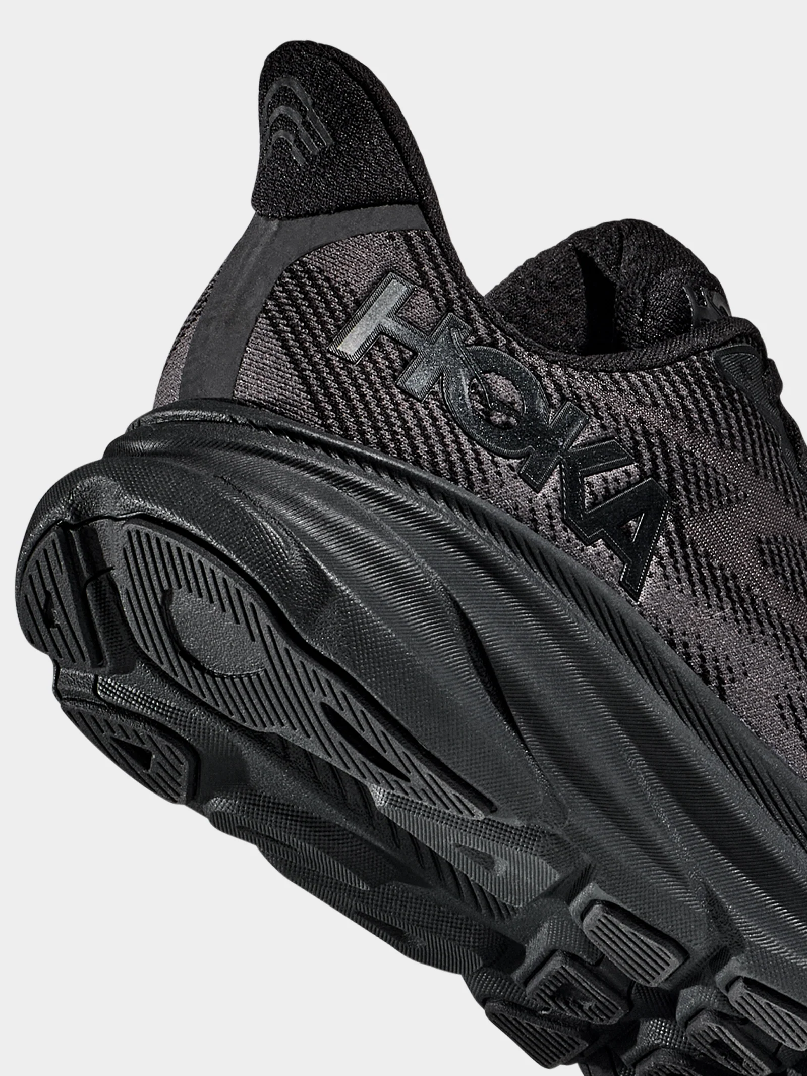 Mens Clifton 9 Sneakers - Image 3