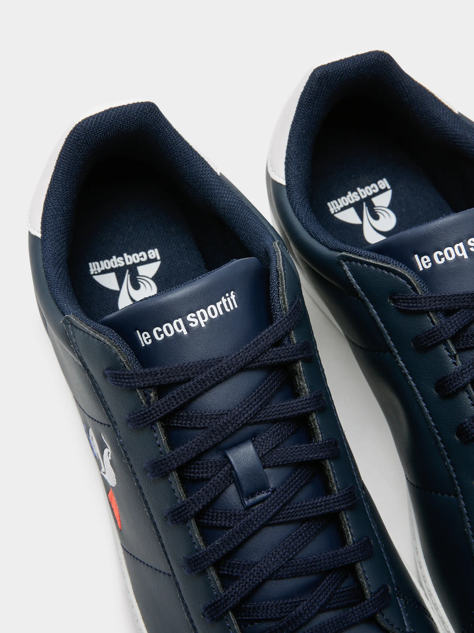 Mens Courtset Leather Sneakers - Image 3