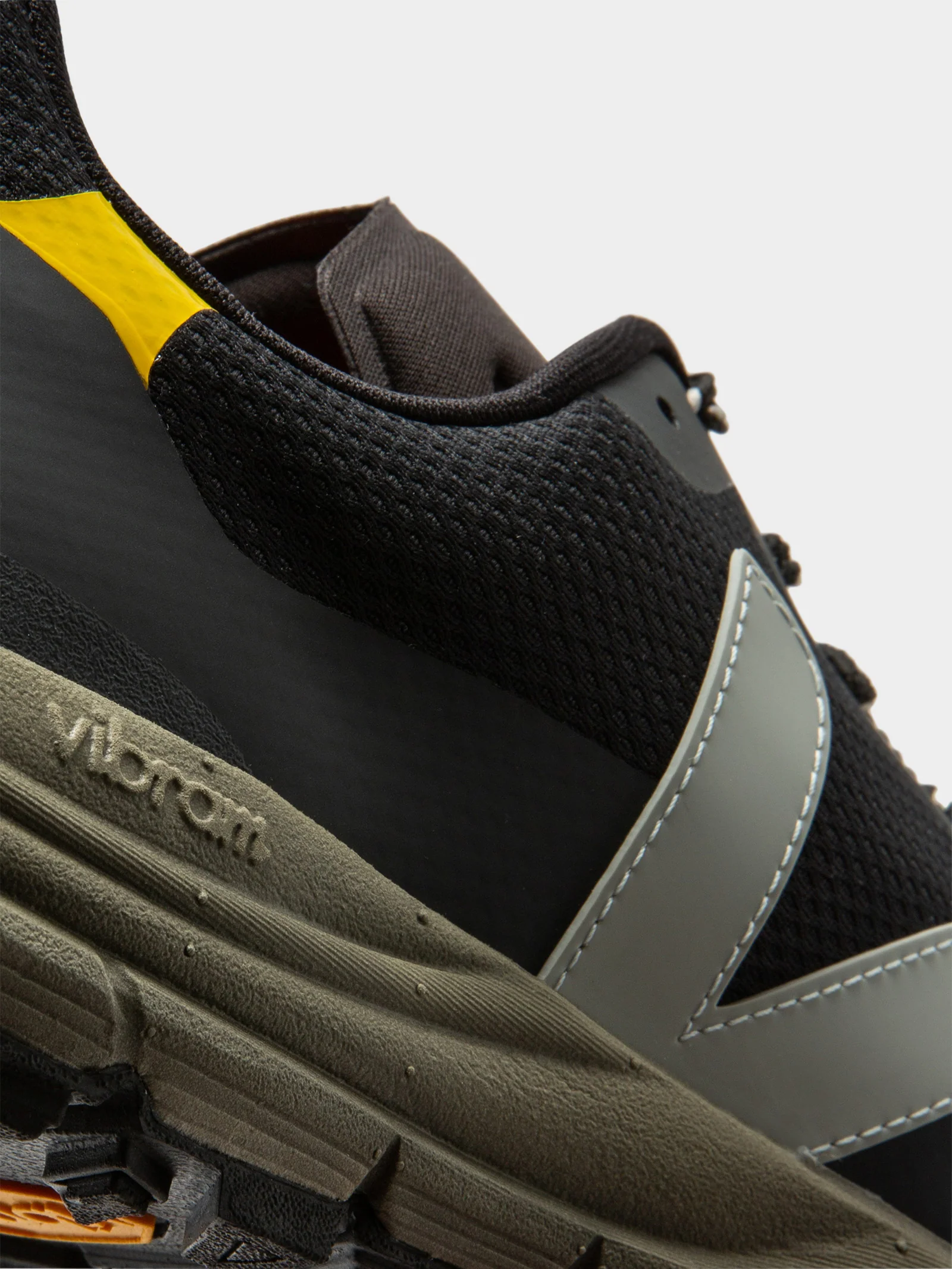 Mens Dekkan Alveomesh Sneakers - Image 4