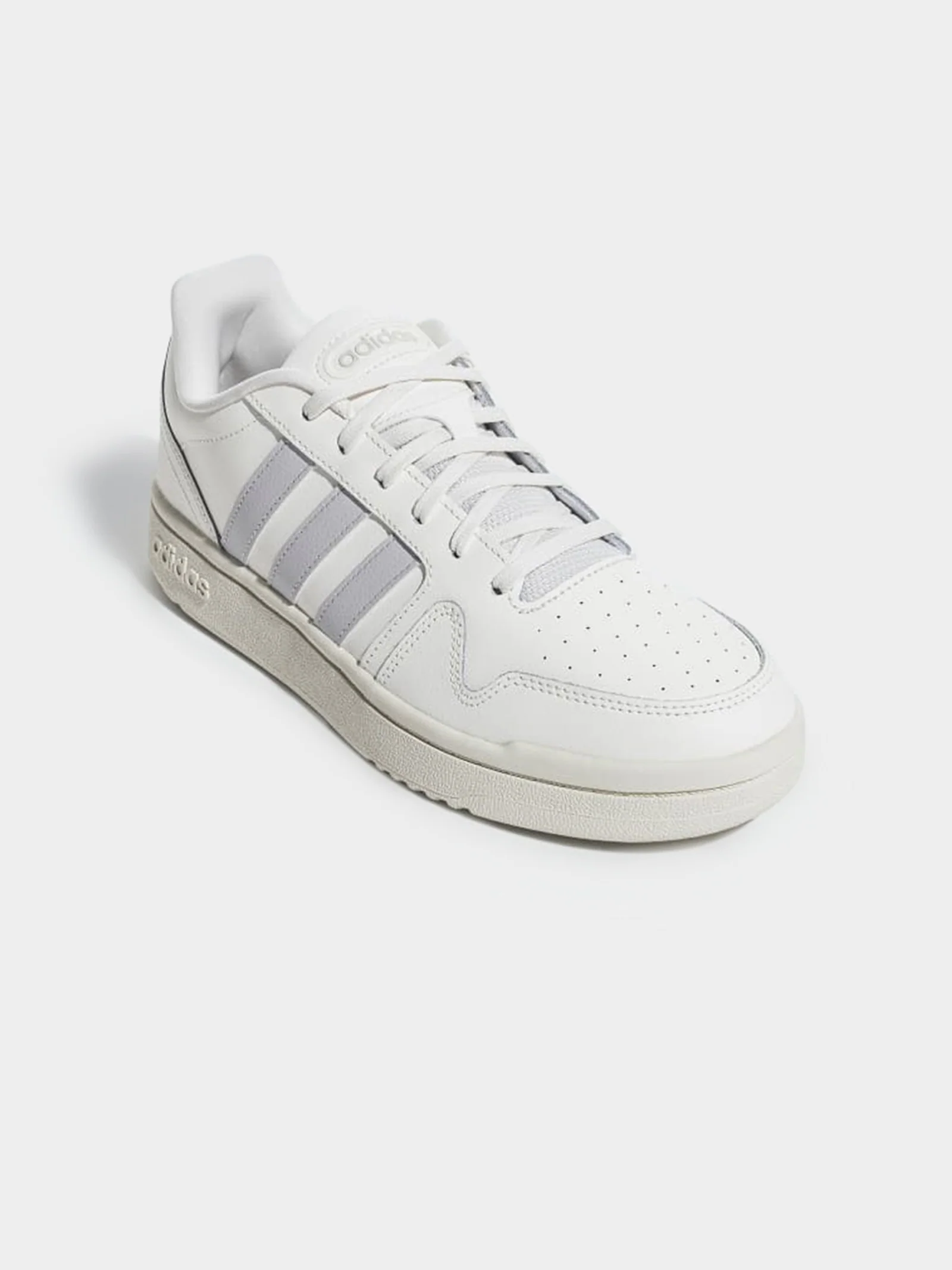 Mens Postmove Super Lifestyle Low Basketball Shoes - Image 2