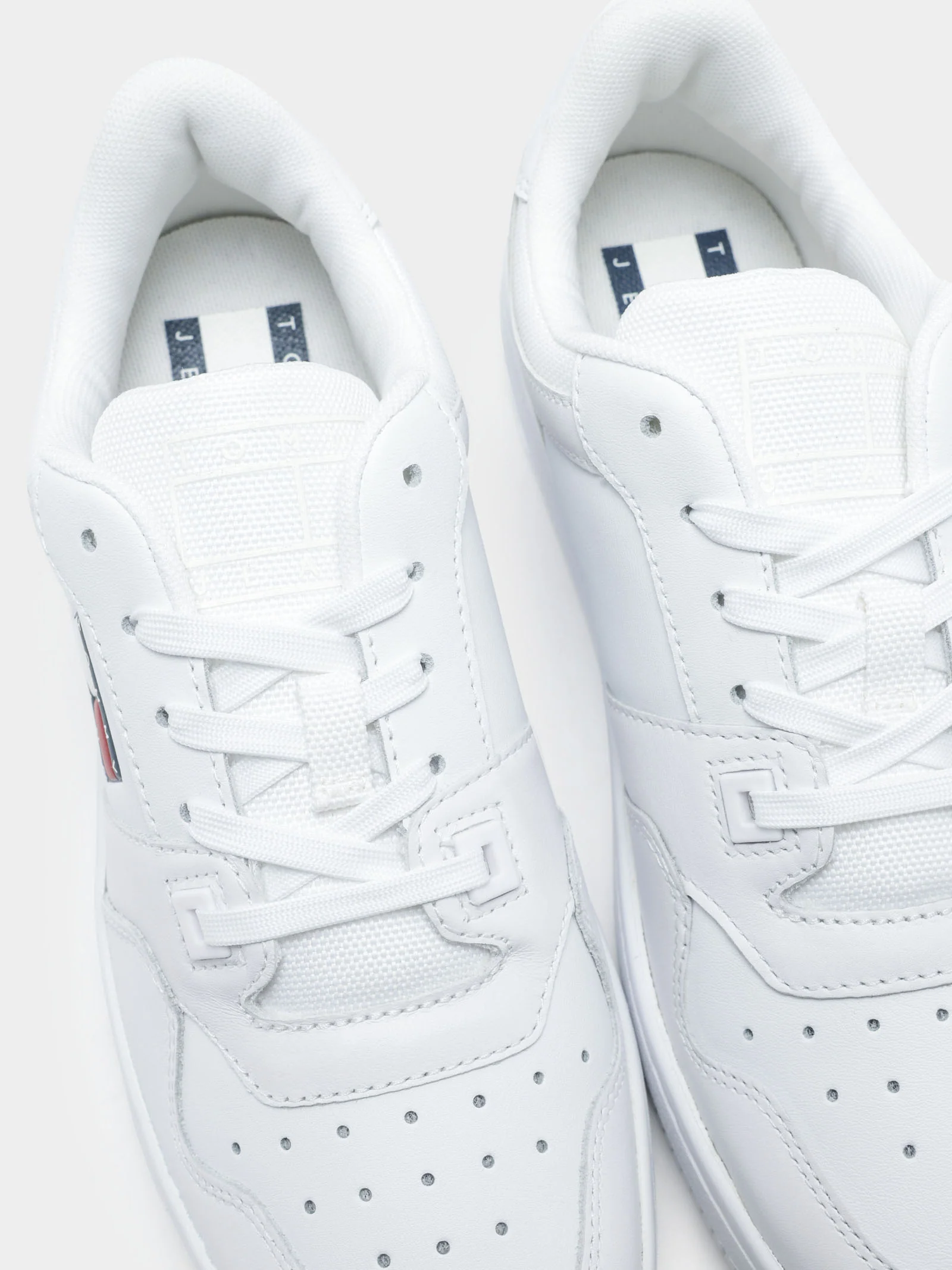 Mens Retro Leather Basket Trainers - Image 5