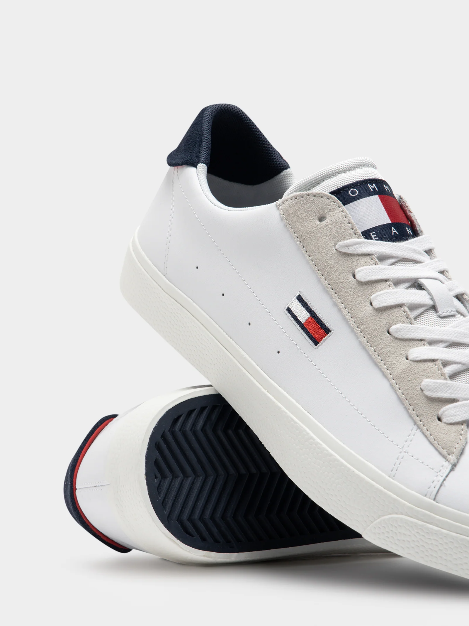Mens Retro Vulcanized Sneakers - Image 6