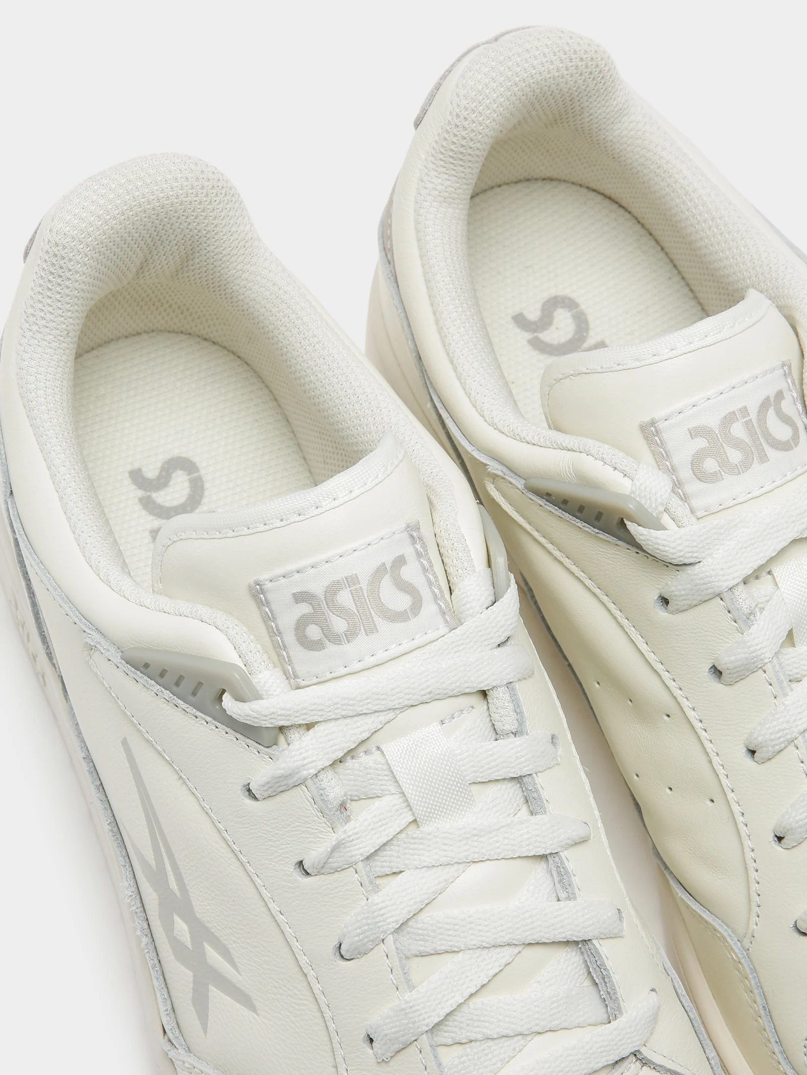 Mens Skycourt Sneakers - Image 3