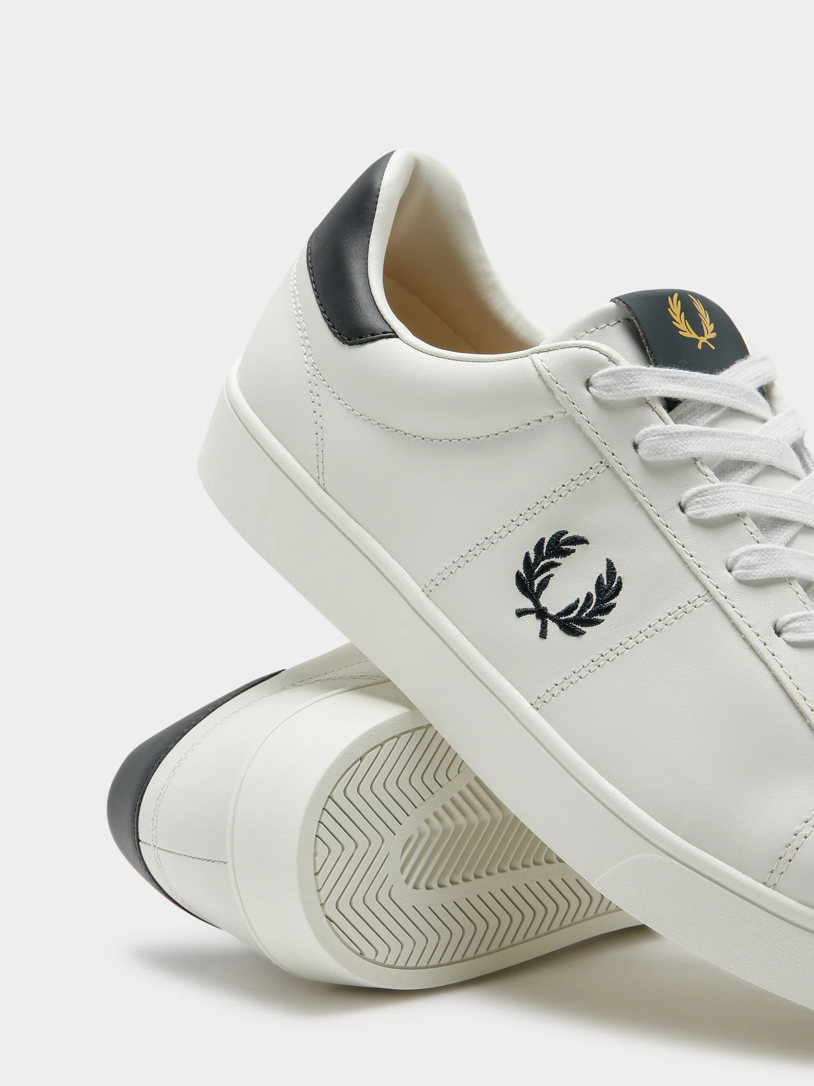 Mens Spencer Leather Sneakers - Image 6