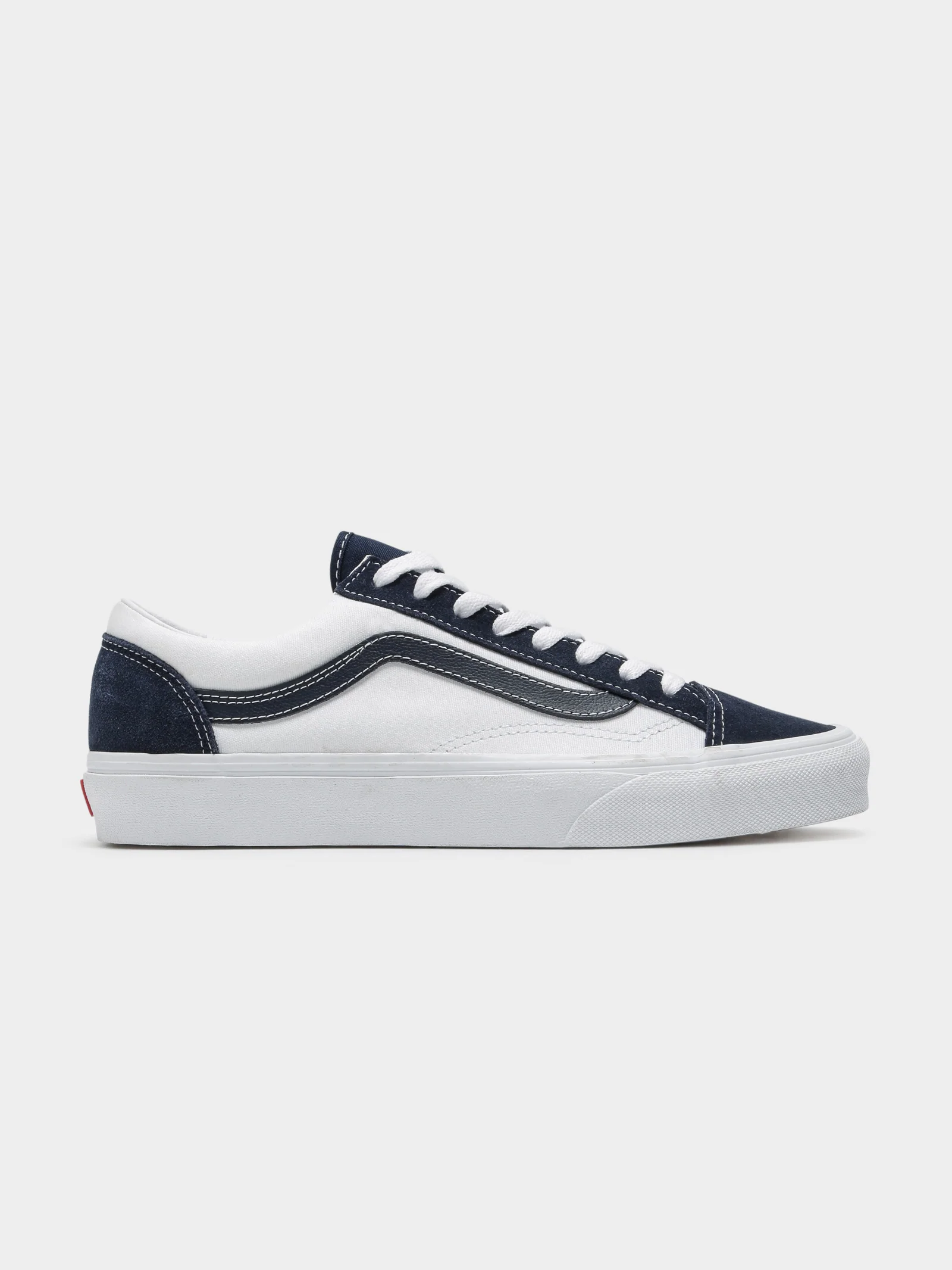 Mens Style 36 Classic Sneakers - Image 2