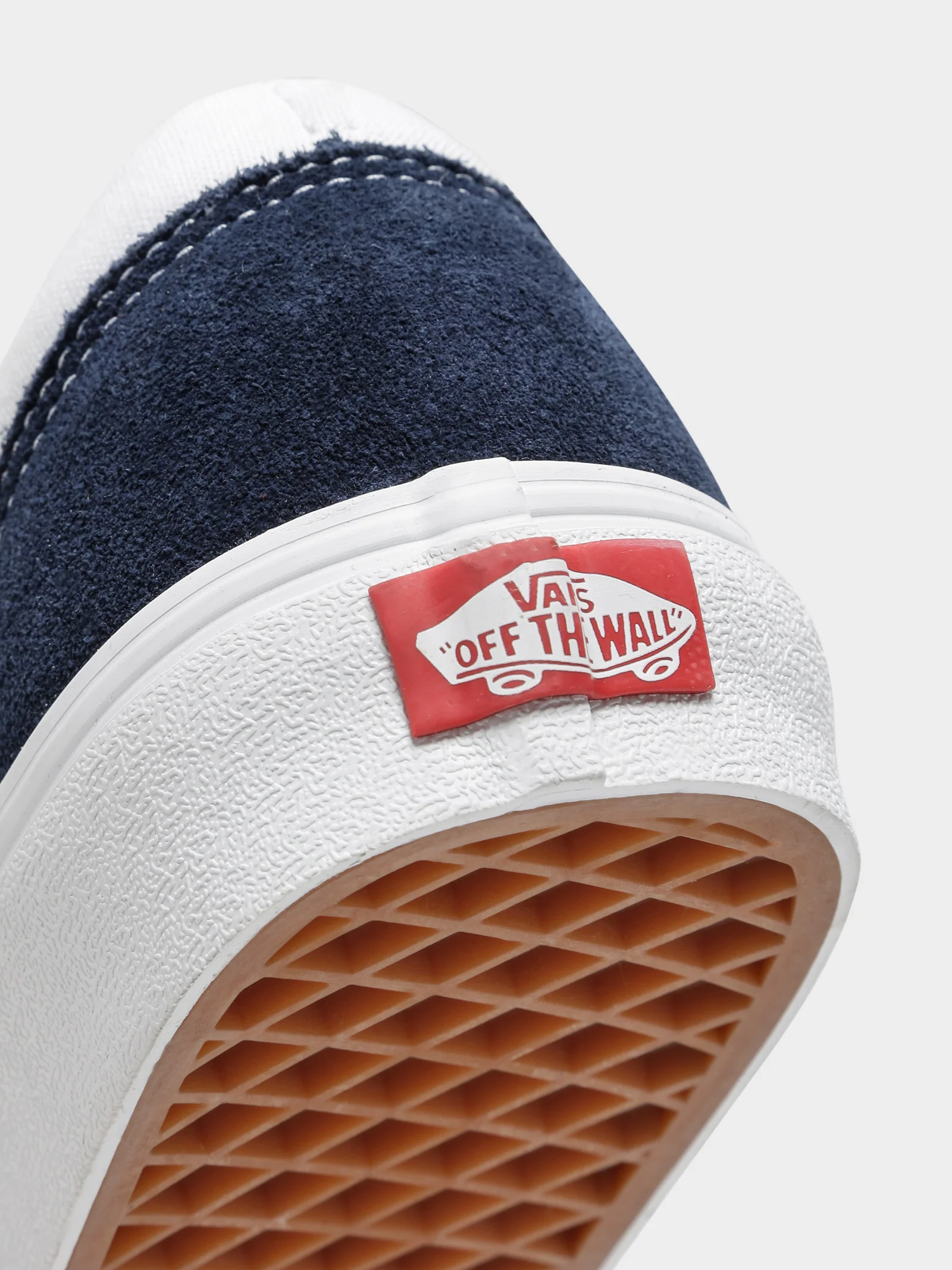 Mens Style 36 Classic Sneakers - Image 3