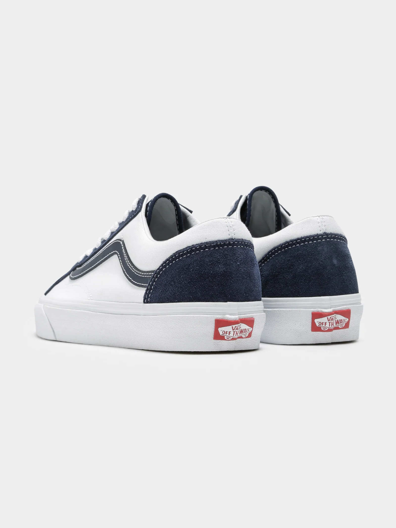 Mens Style 36 Classic Sneakers - Image 6