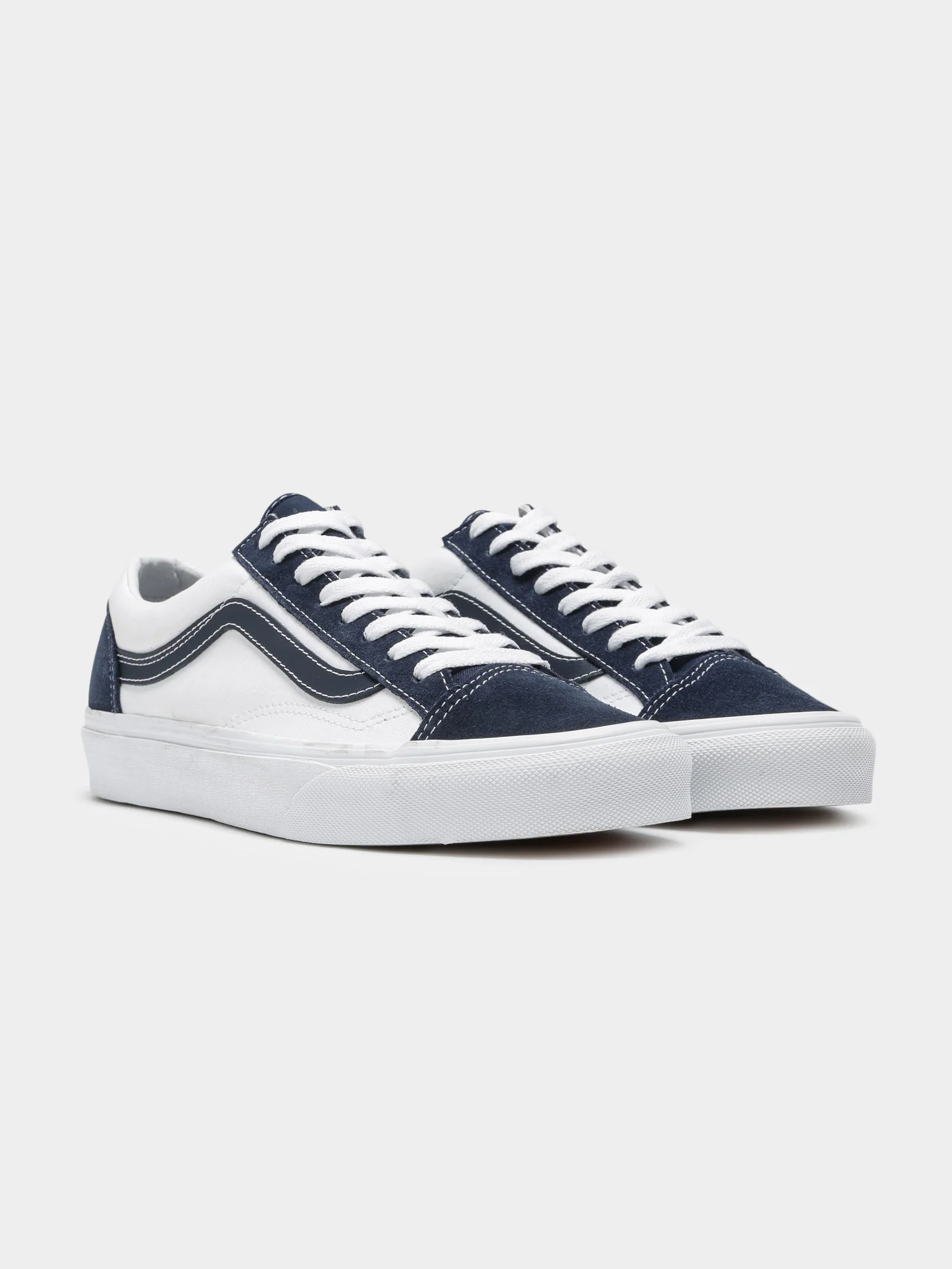 Mens Style 36 Classic Sneakers - Image 7