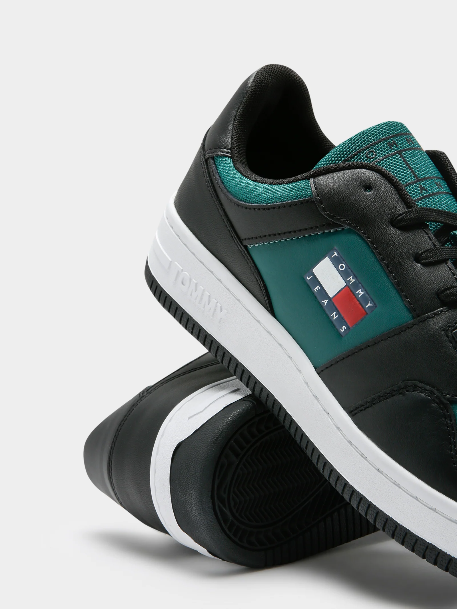 Mens Tommy Jeans Sneakers - Image 5