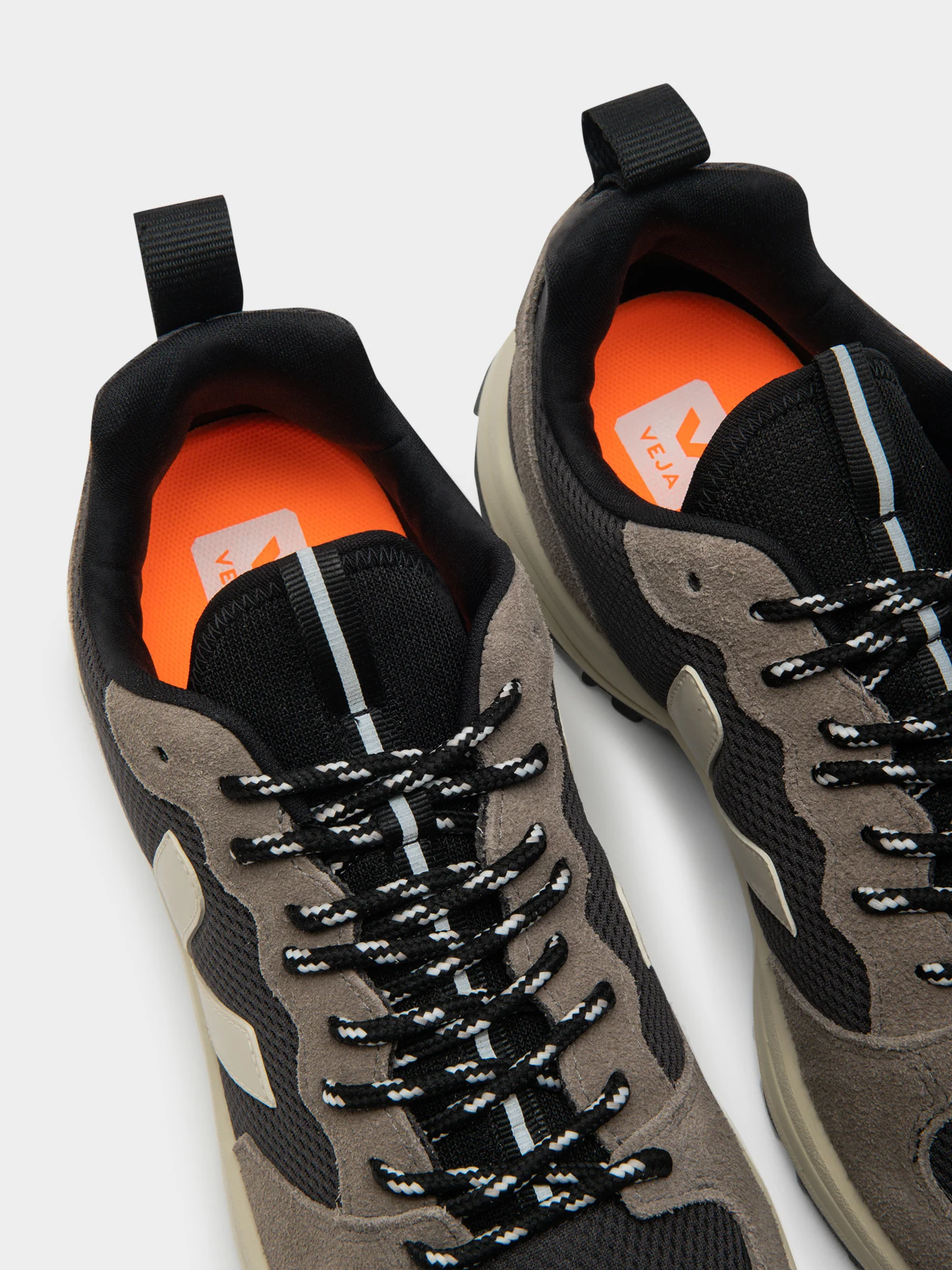 Mens Venturi Alveomesh Sneakers - Image 3