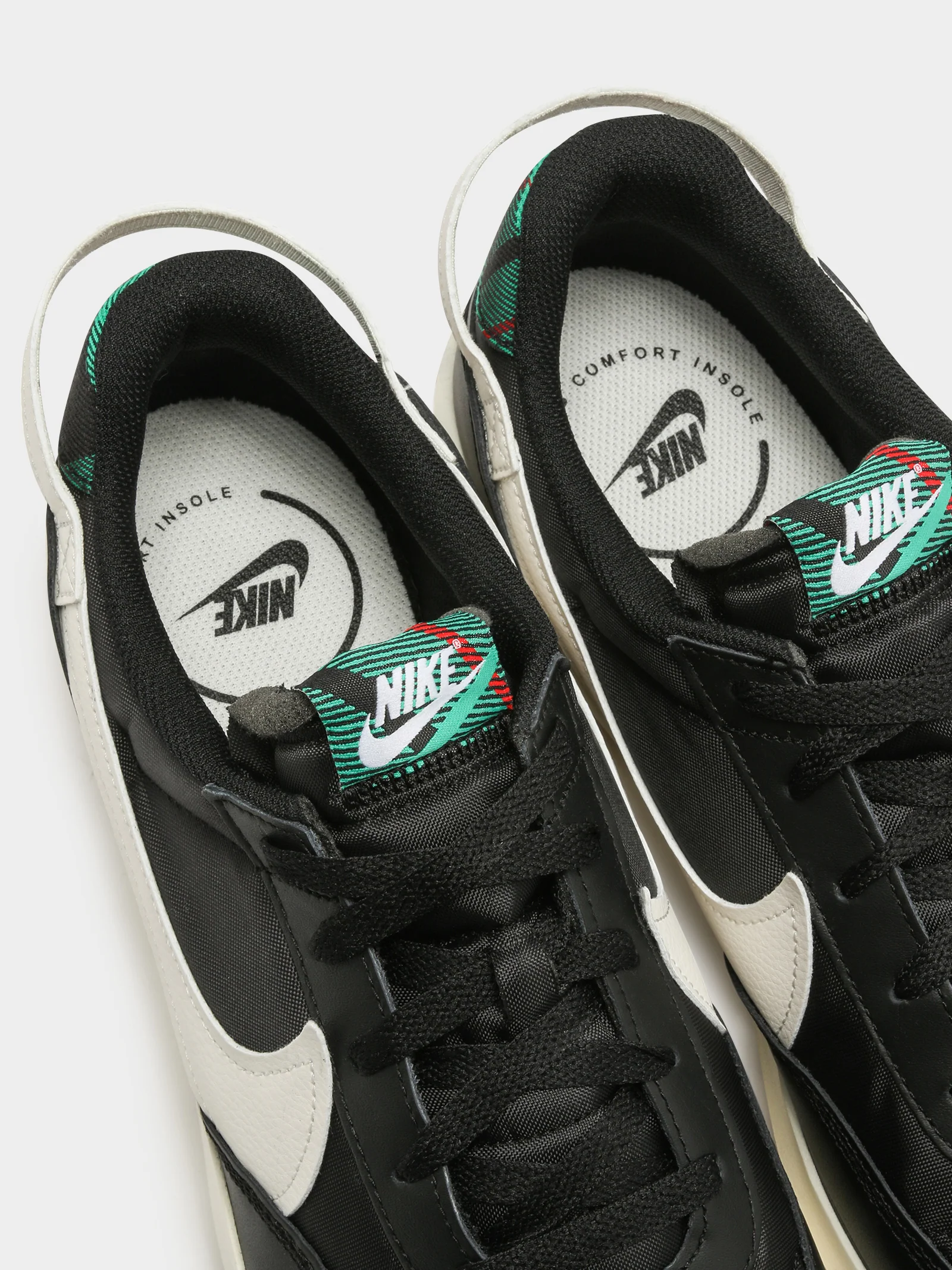 Mens Waffle Debut Sneakers - Image 3