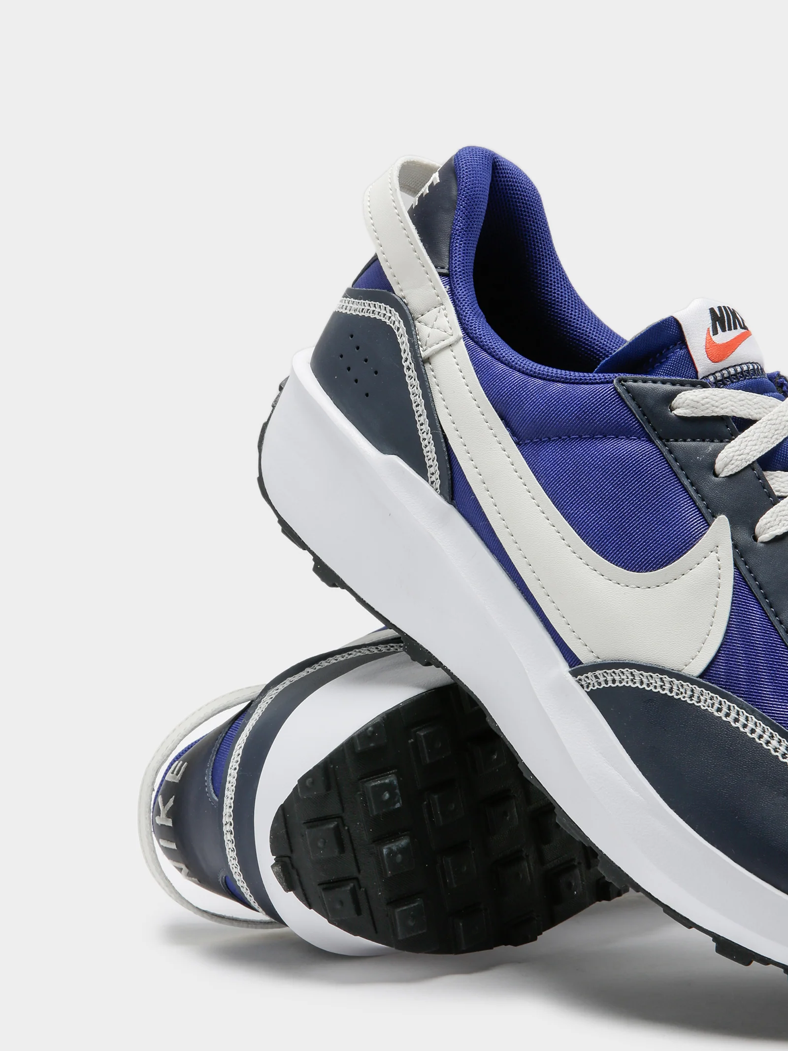 Mens Waffle Debut Sneakers - Image 6
