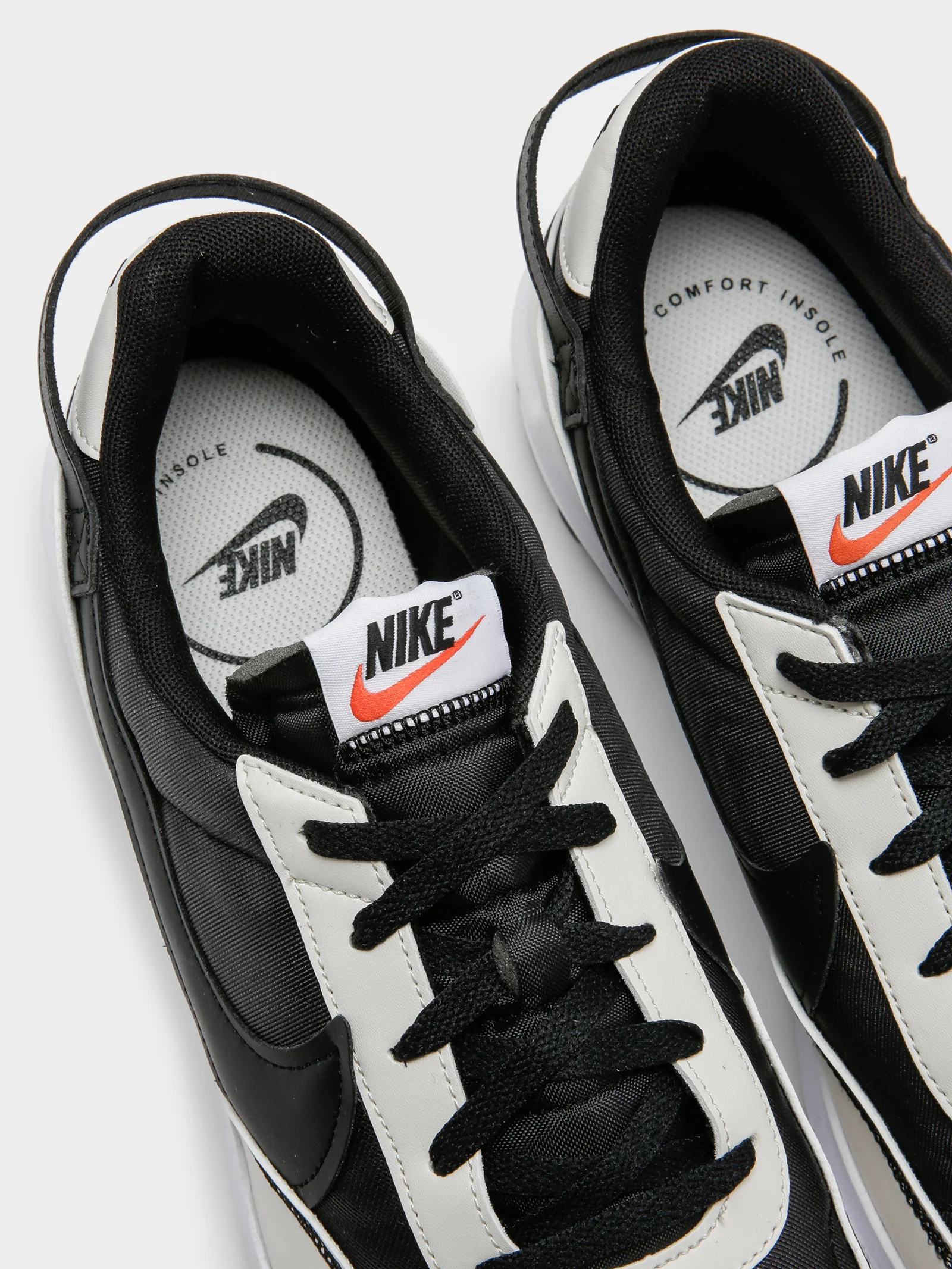 Mens Waffle Debut Sneakers - Image 3