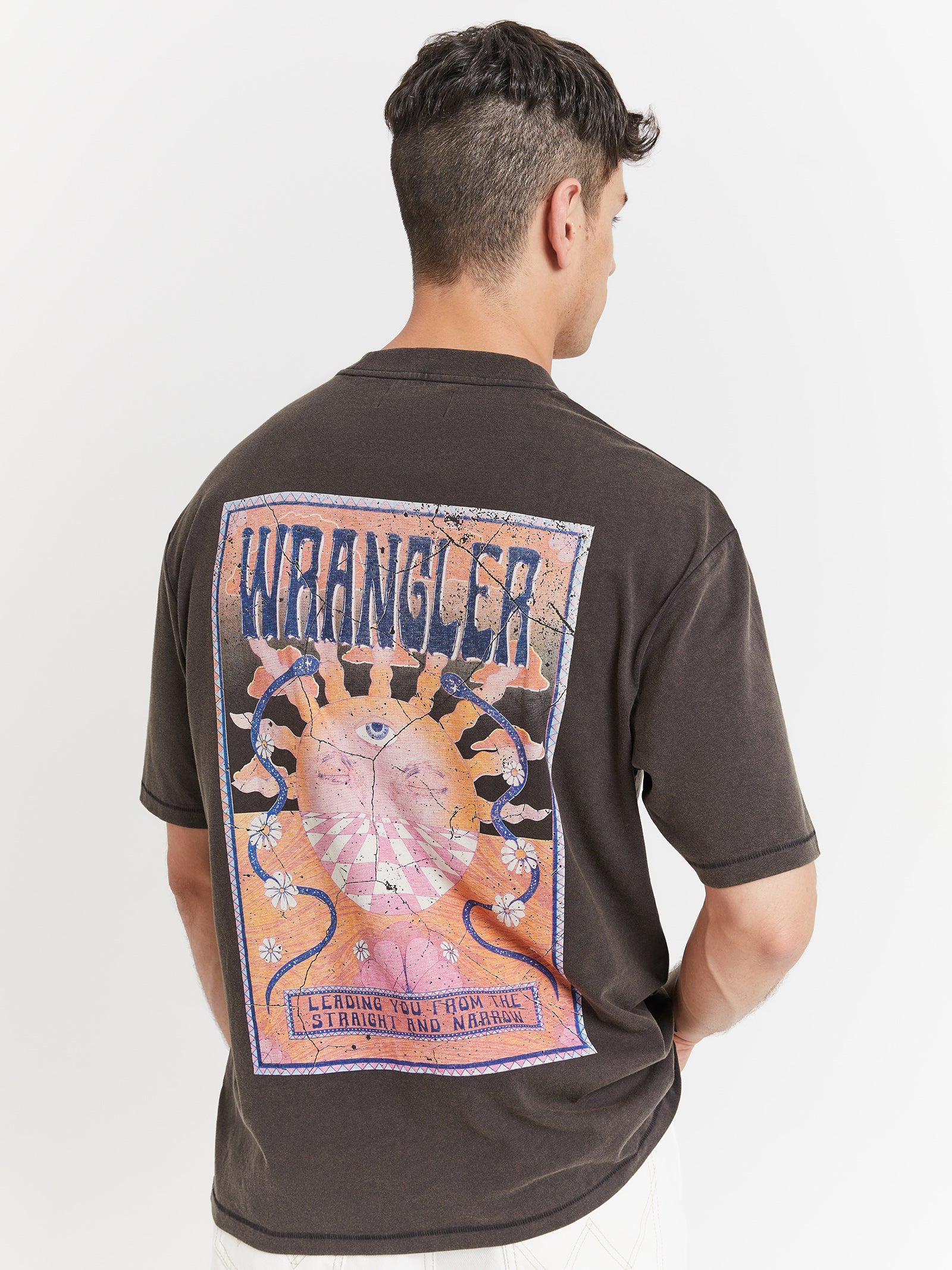 Mind Mirage Slacker T-Shirt - Image 3