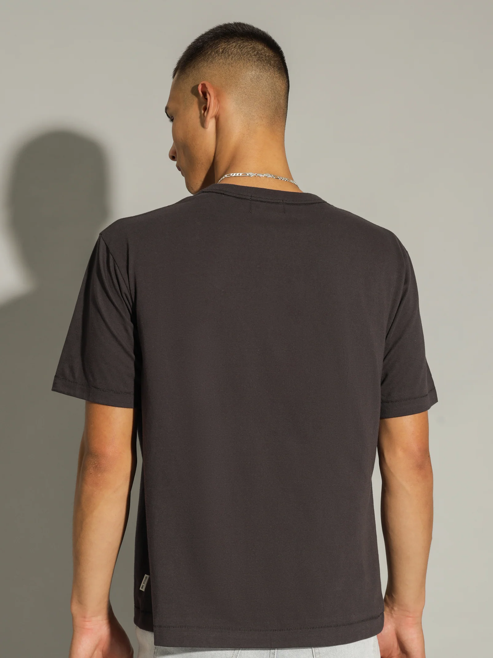 Minimal Logo T-Shirt - Image 5