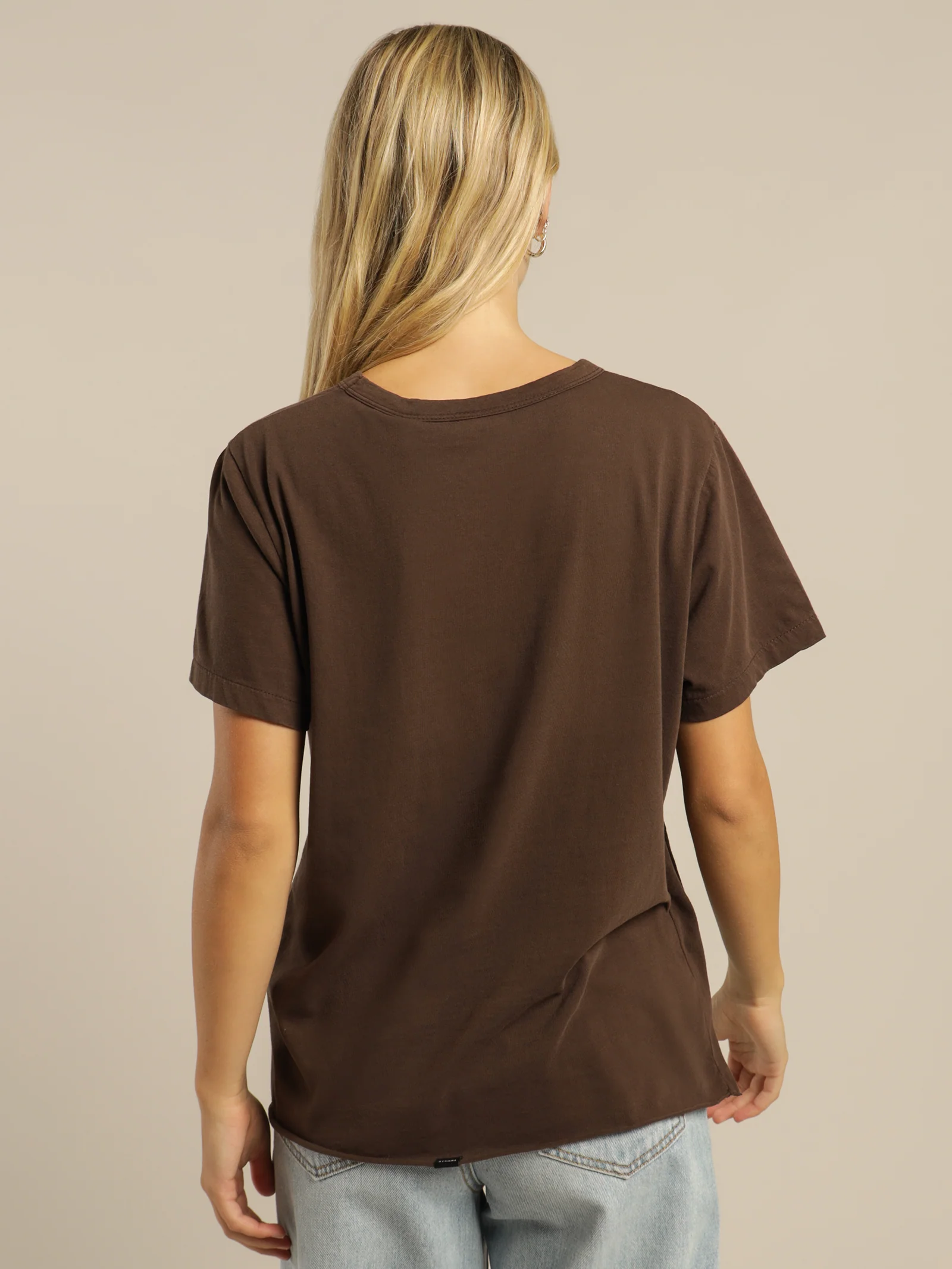 Minimal Relaxed T-Shirt - Image 5