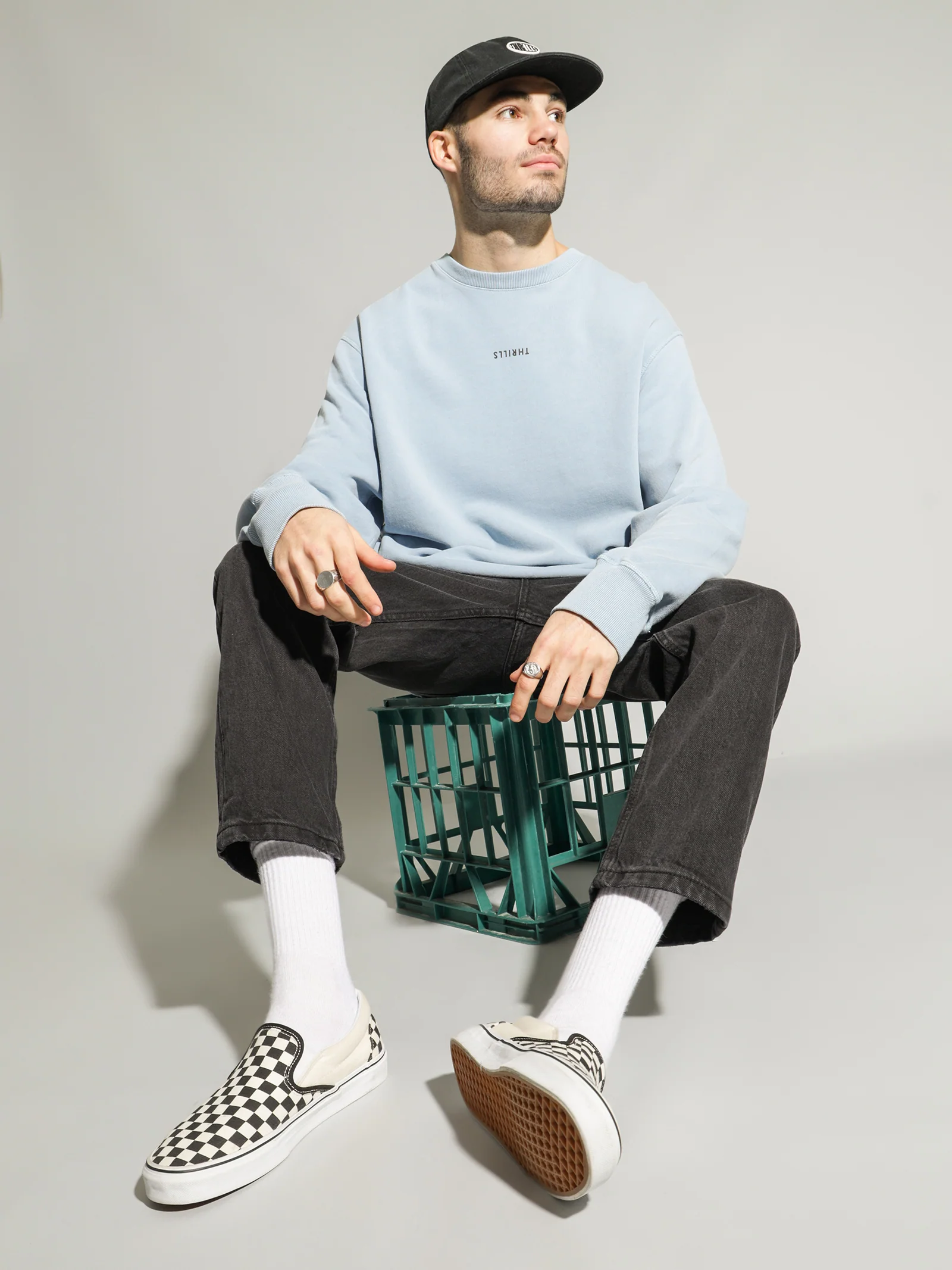 Minimal Thrills Crew - Image 2