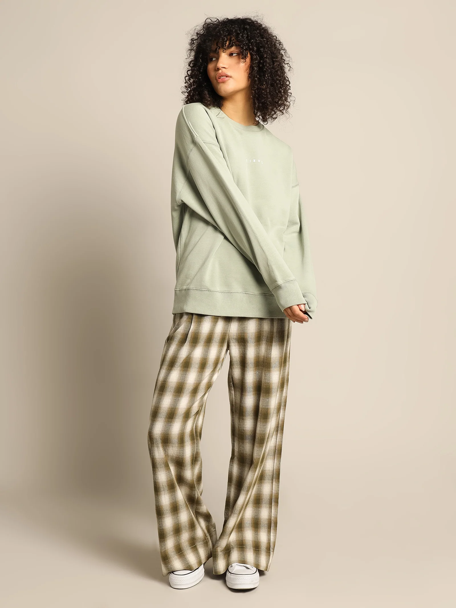 Minimal Thrills Slouch Crew - Image 4
