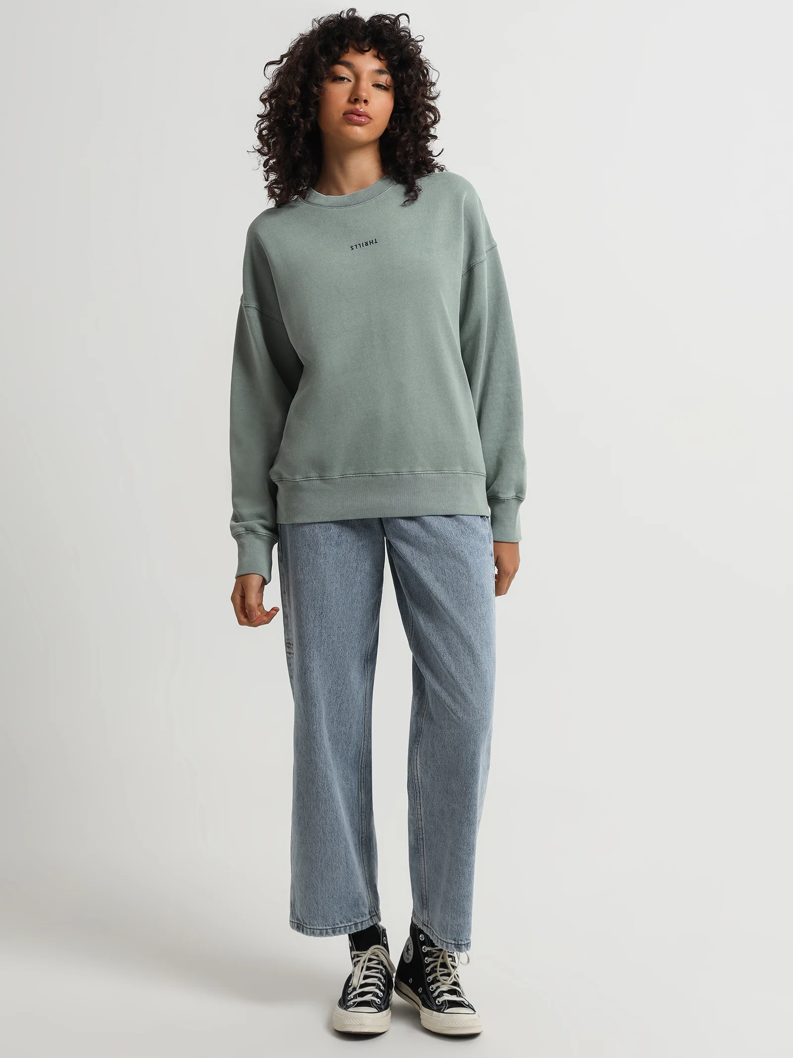 Minimal Thrills Slouch Crew - Image 2