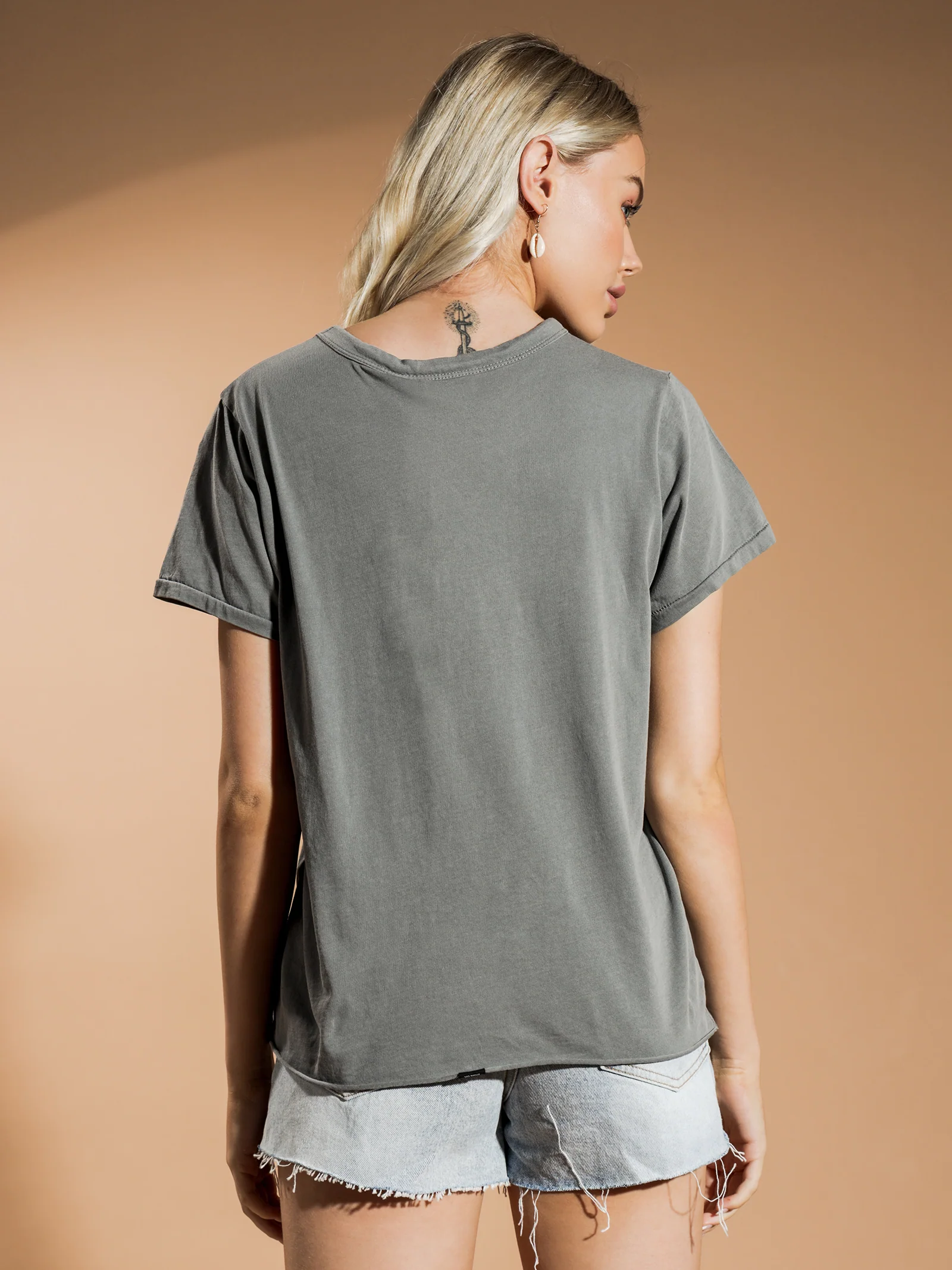 Minimal Thrills T-Shirt - Image 6