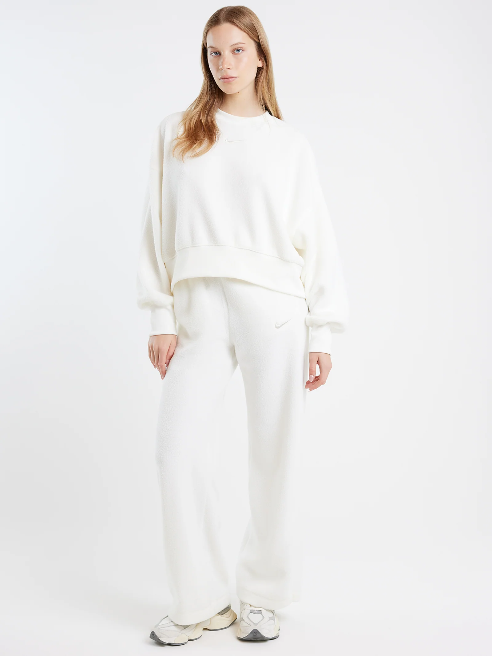 Sportswear Plush Mod Crop Crew - Image 2