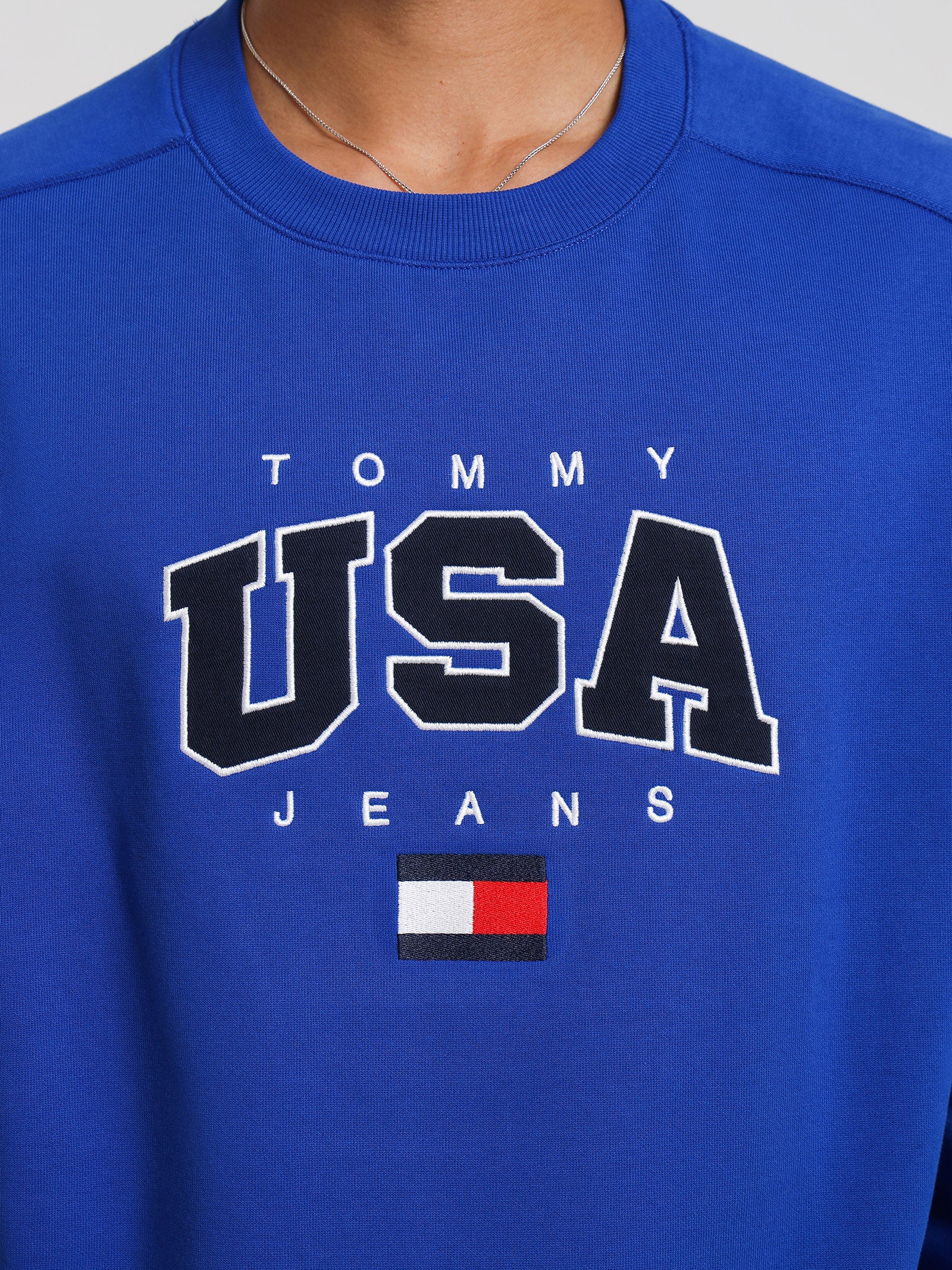 Modern Logo Sport USA Sweatshirt - Image 3