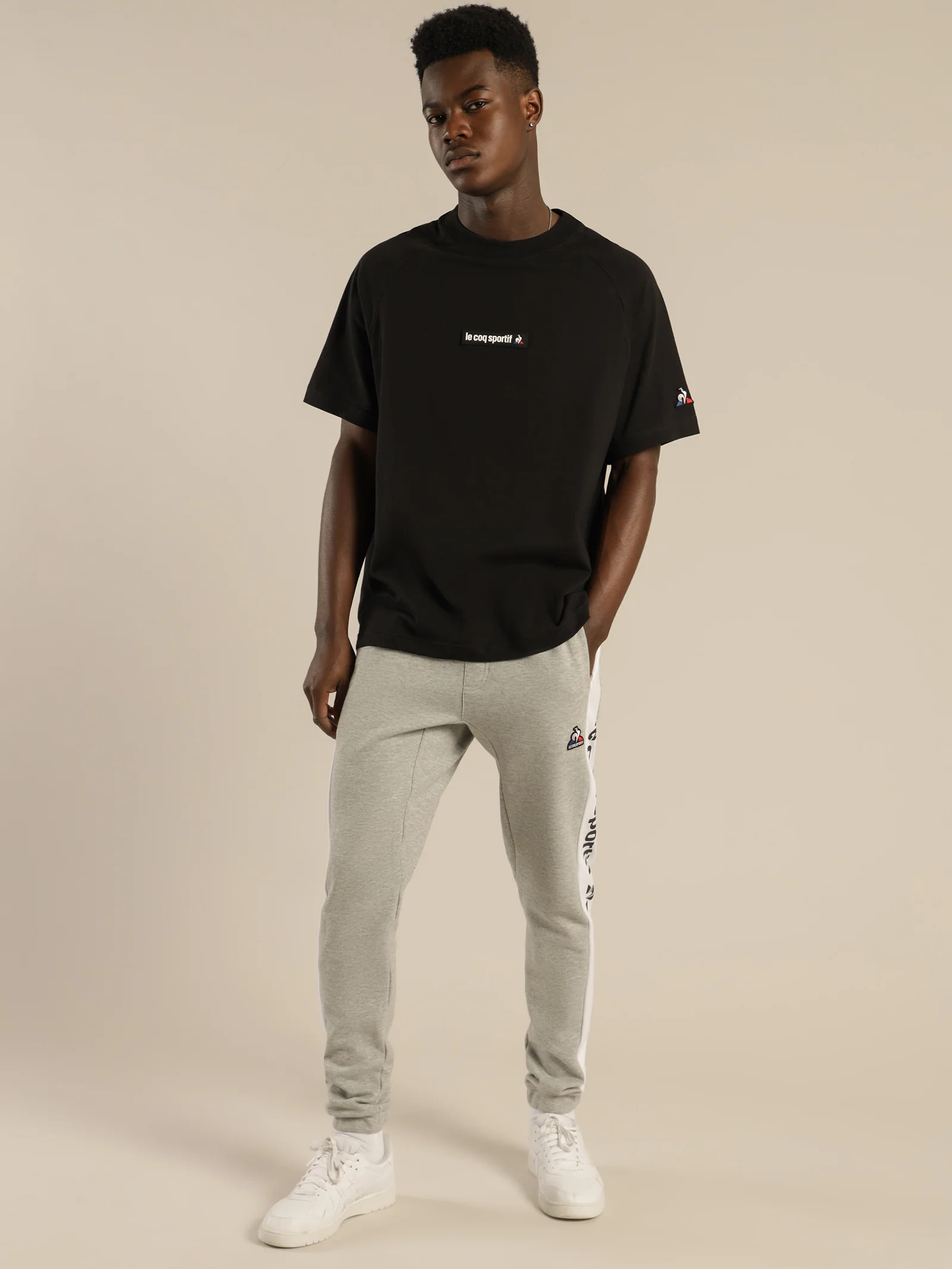 Monde Raglan T-Shirt - Image 4