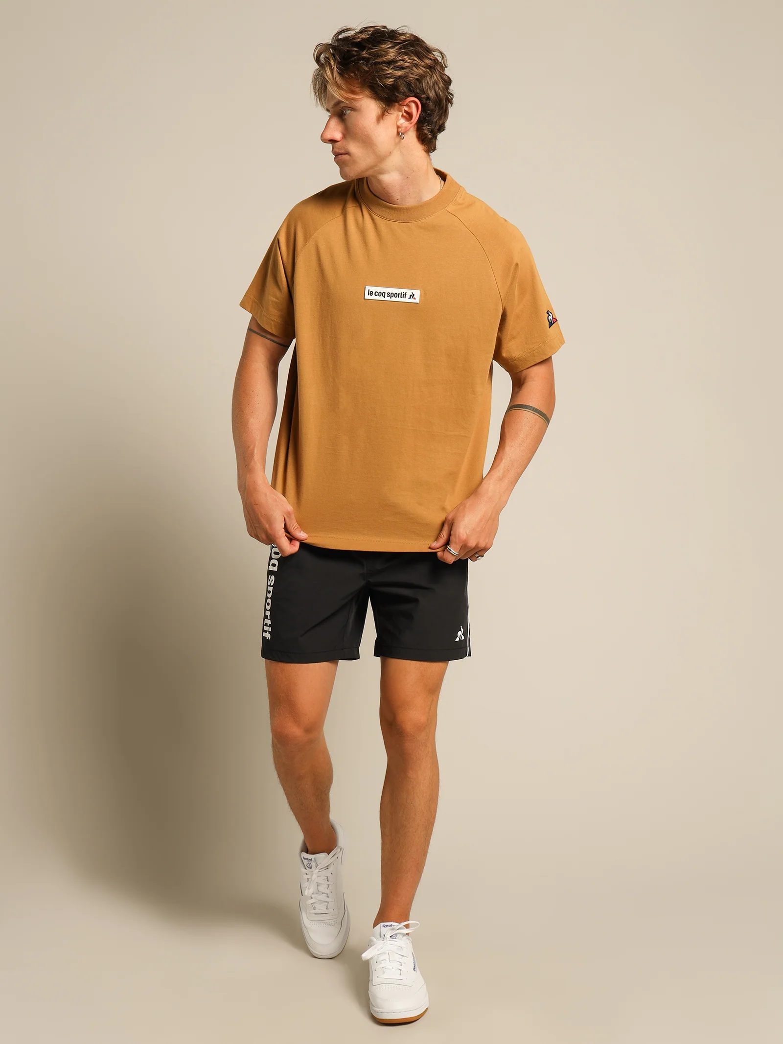 Monde Raglan T-Shirt - Image 4