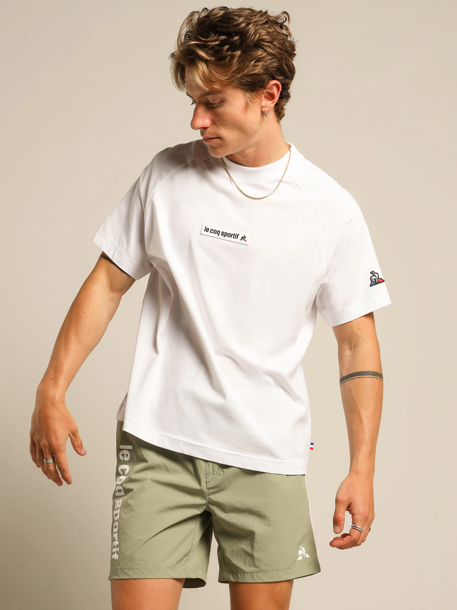 Monde Raglan T-Shirt - Image 4