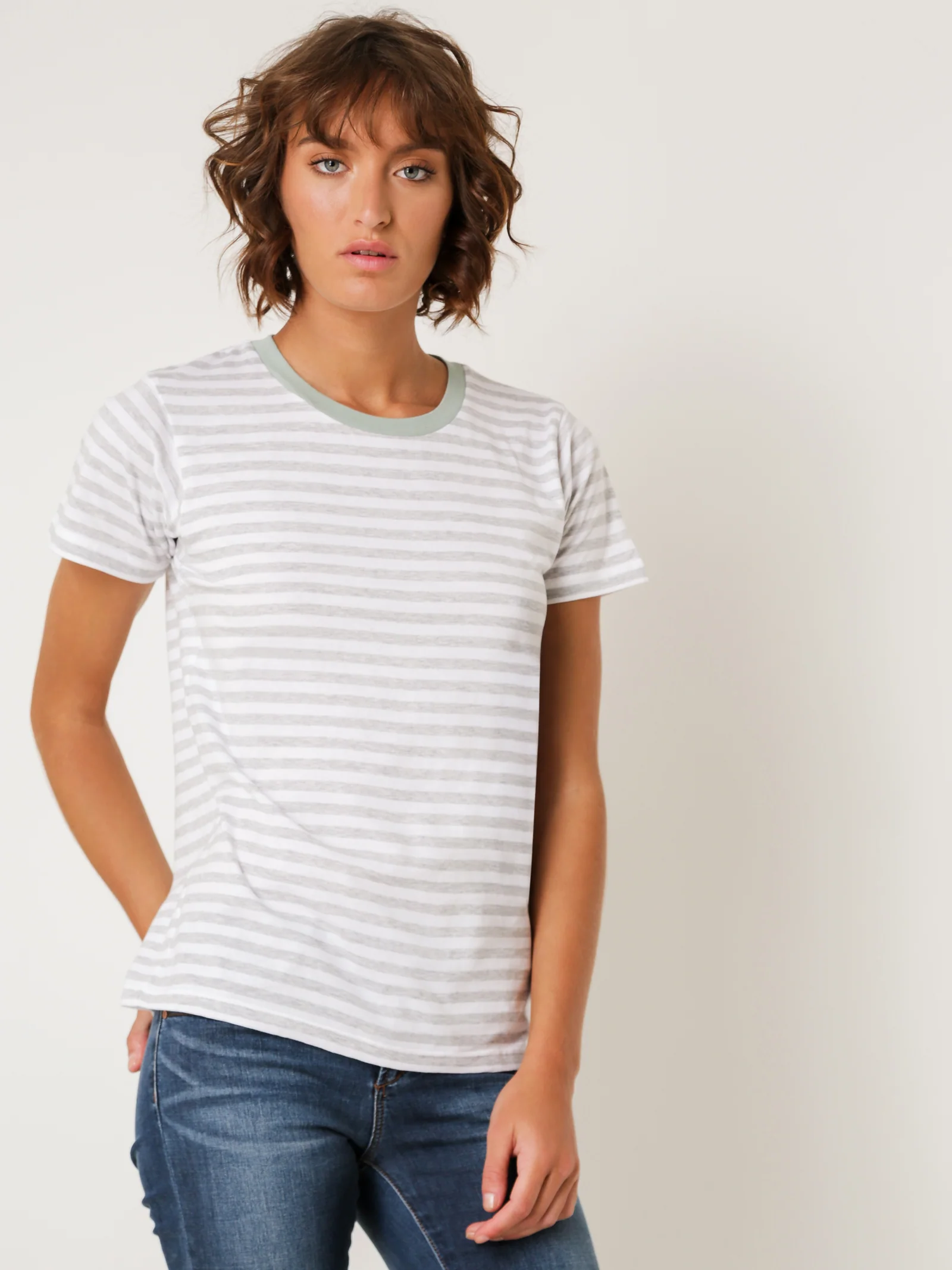 Monroe Ringer T-Shirt - Image 3
