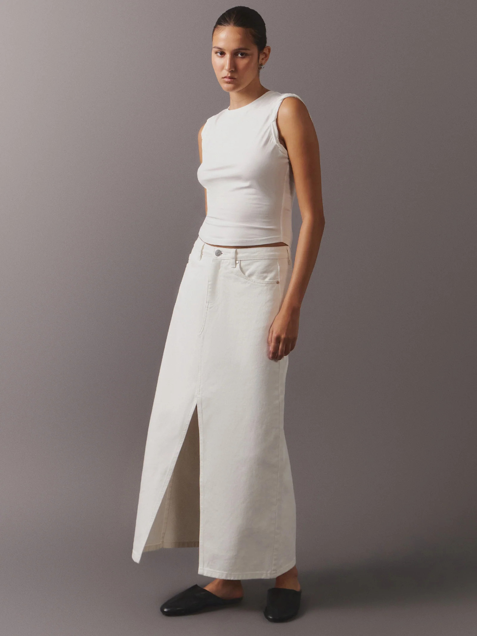 Curved Hem Tank Top - Image 2