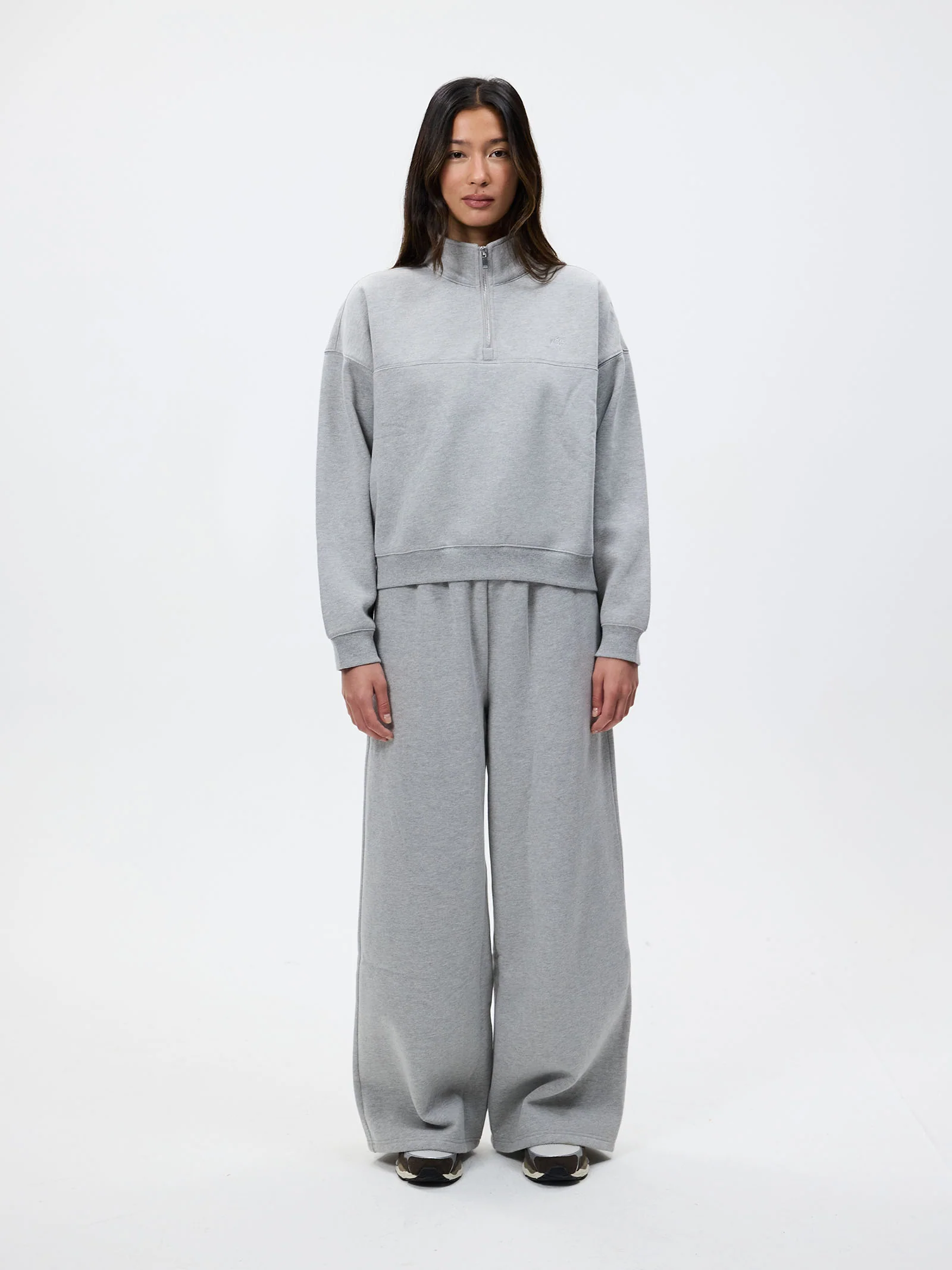 Half Zip Sweatshirt - Image 4