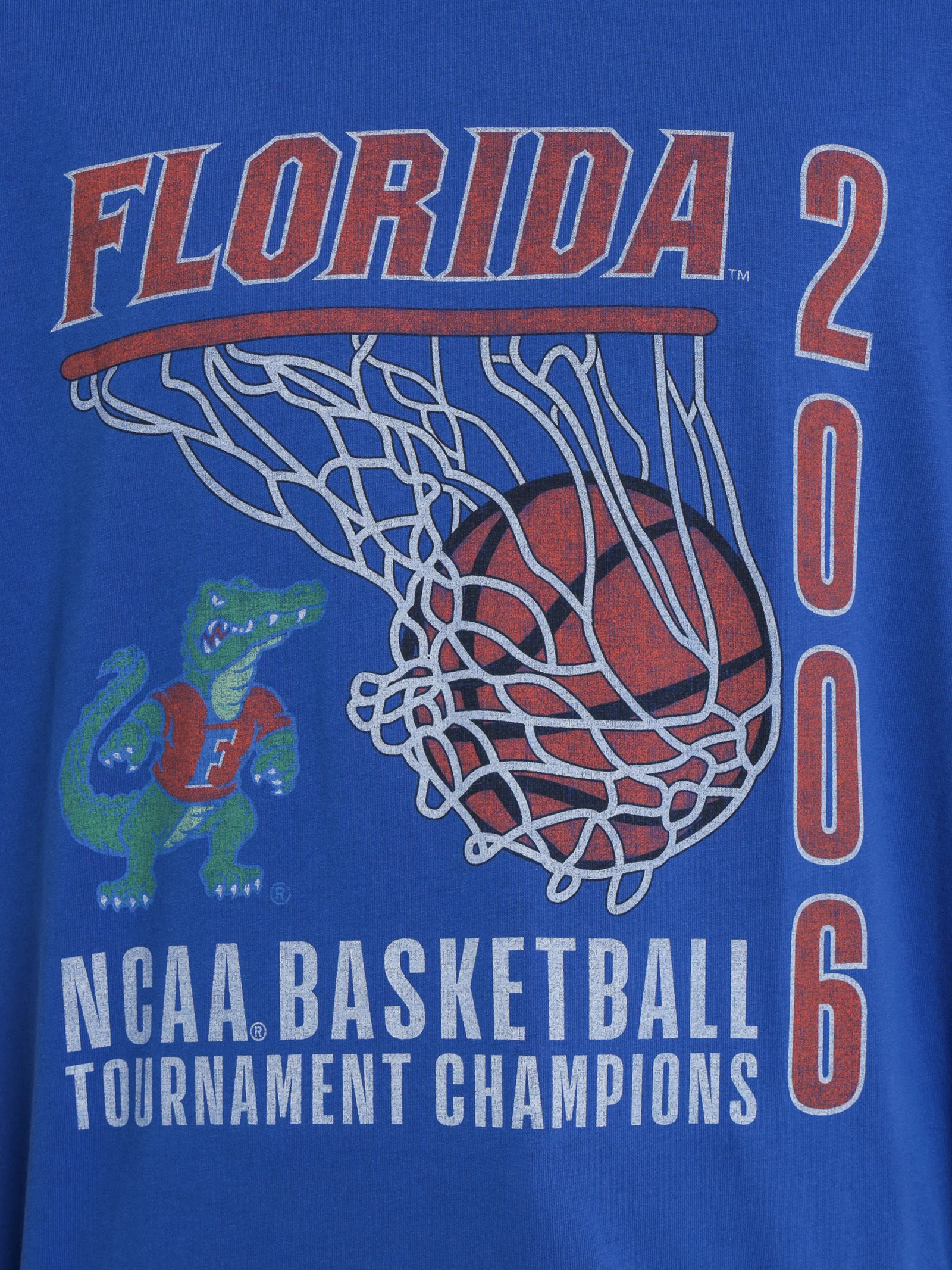 NCAA Vintage Champs T-Shirt - Image 4