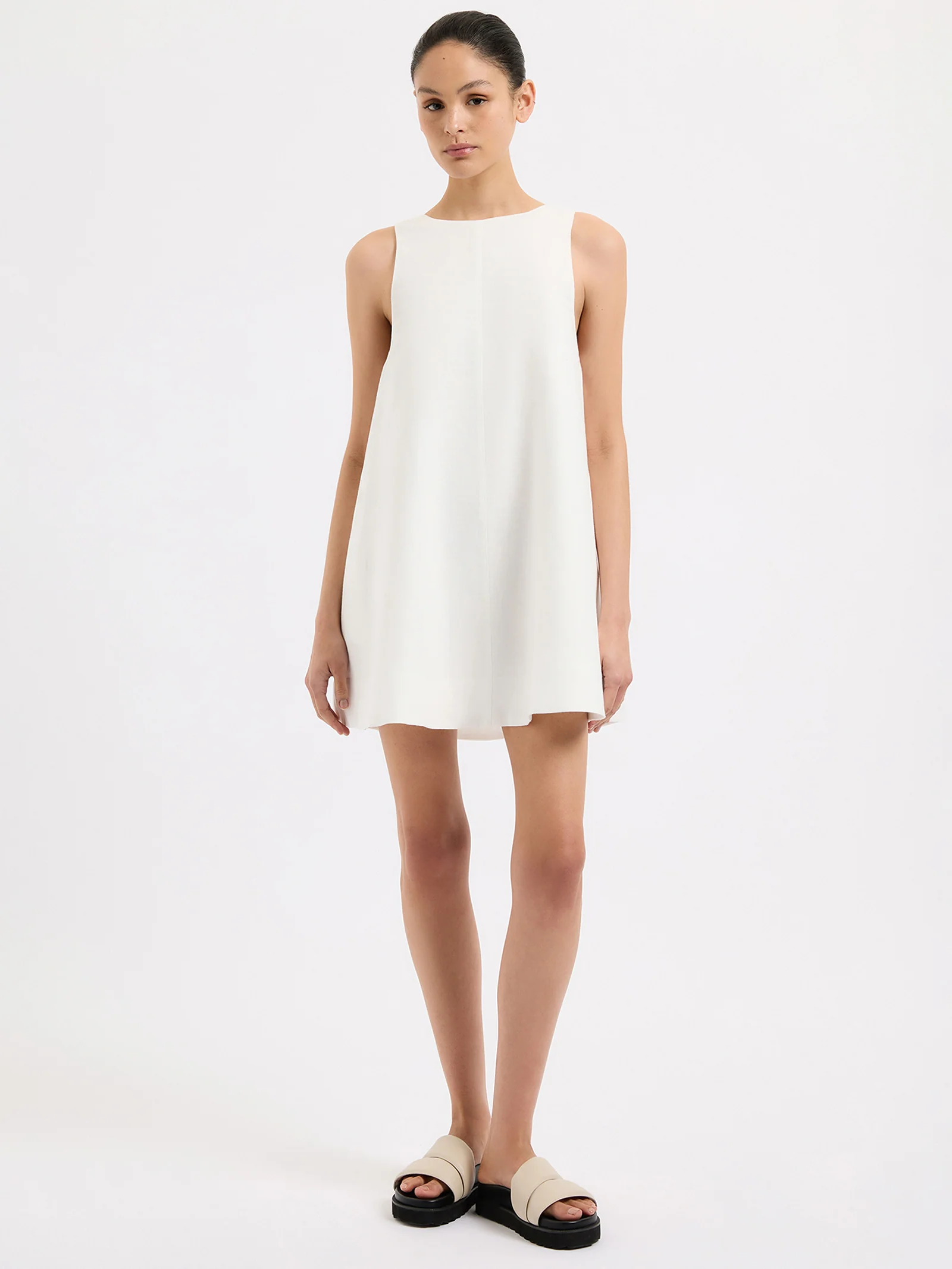 Nemi Linen Dress - Image 4