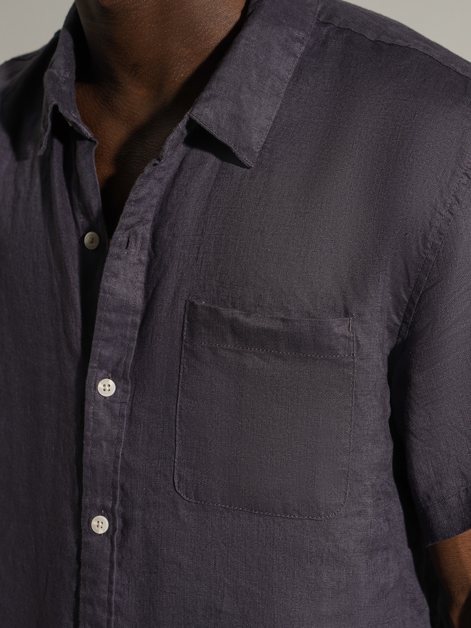 Nero Linen Shirt - Image 4