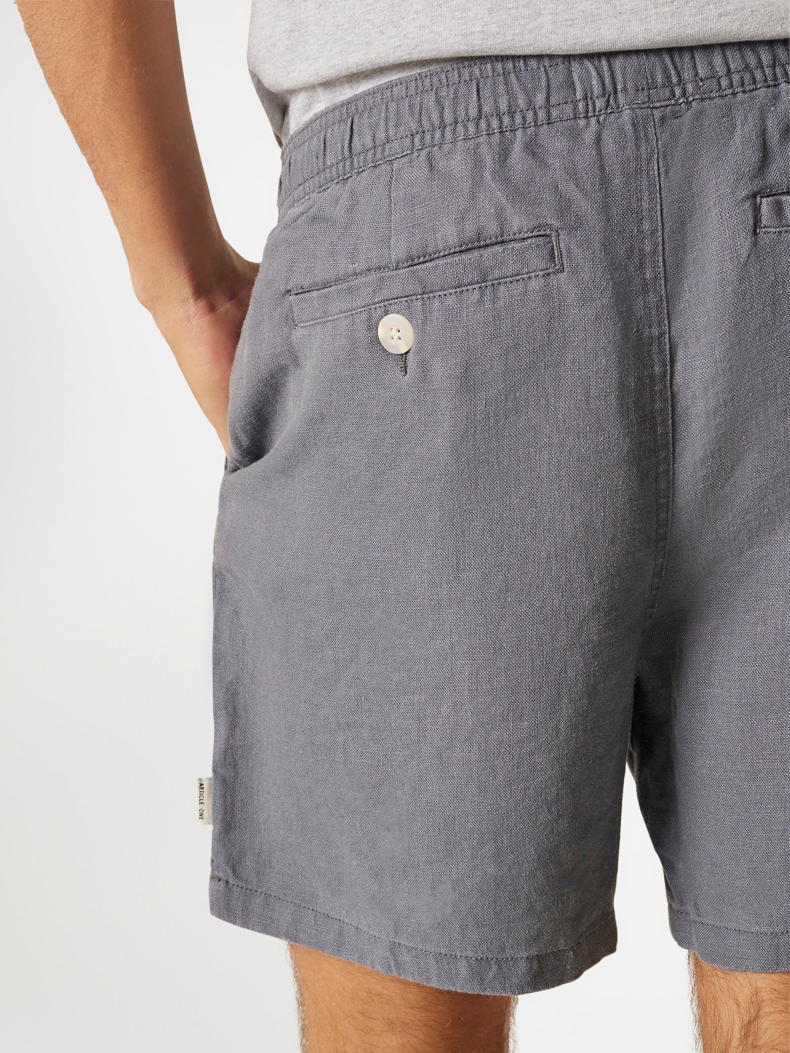 Nero Linen Shorts - Image 3