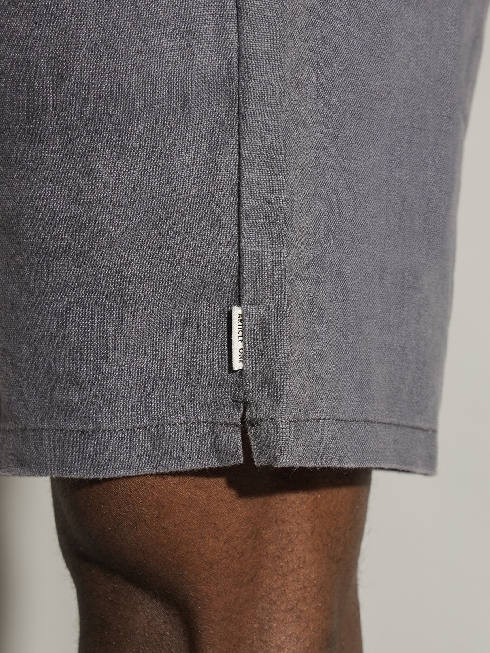 Nero Linen Shorts - Image 5