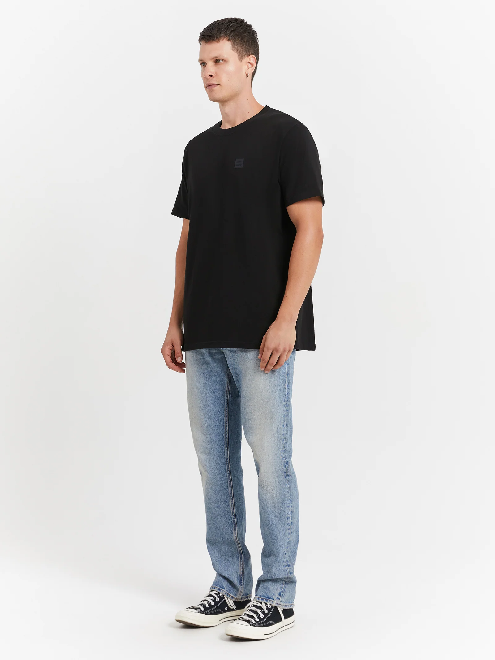 Neuw Premium T-Shirt - Image 4