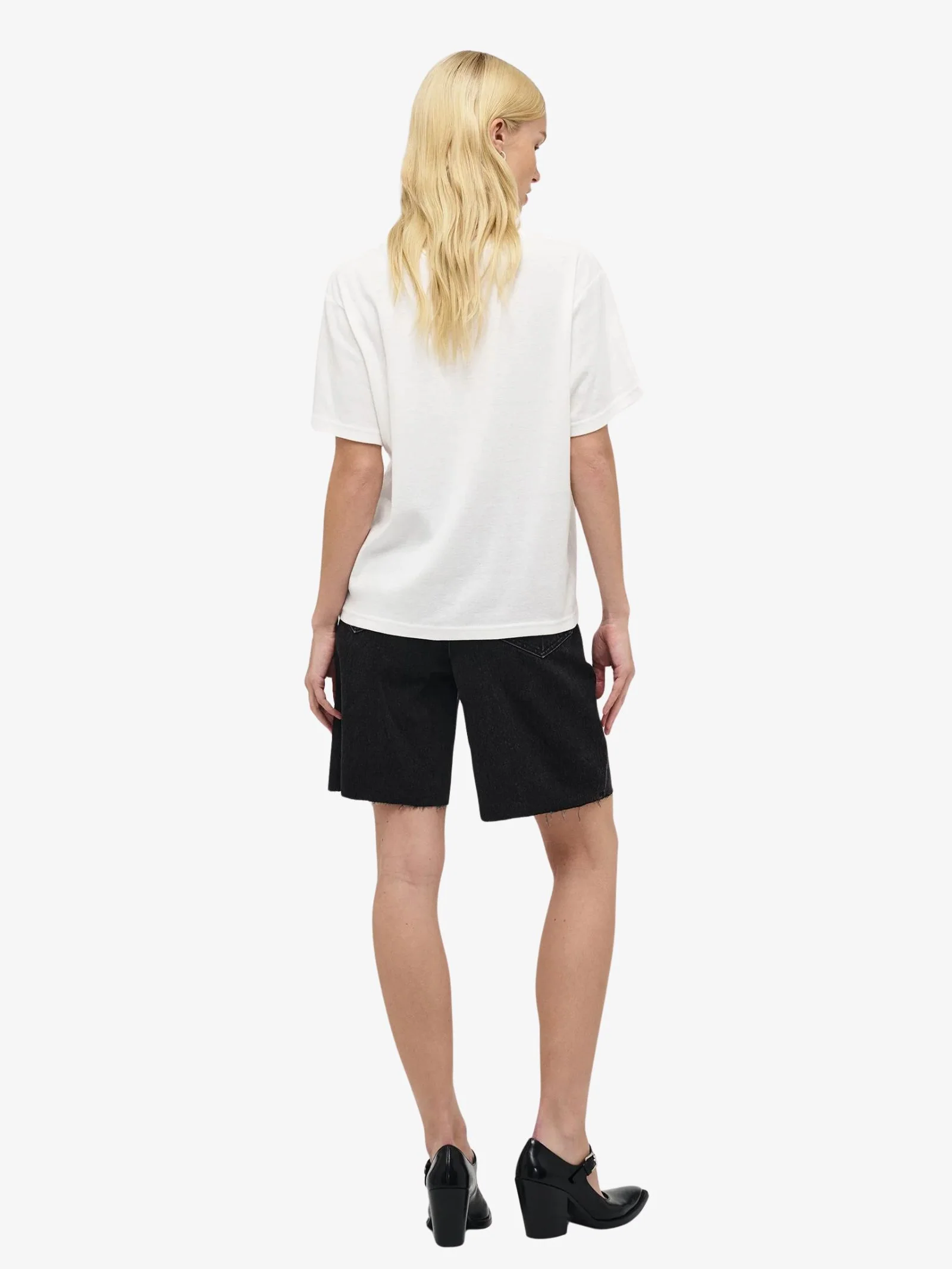 Neuw Romantic Tee - Image 2