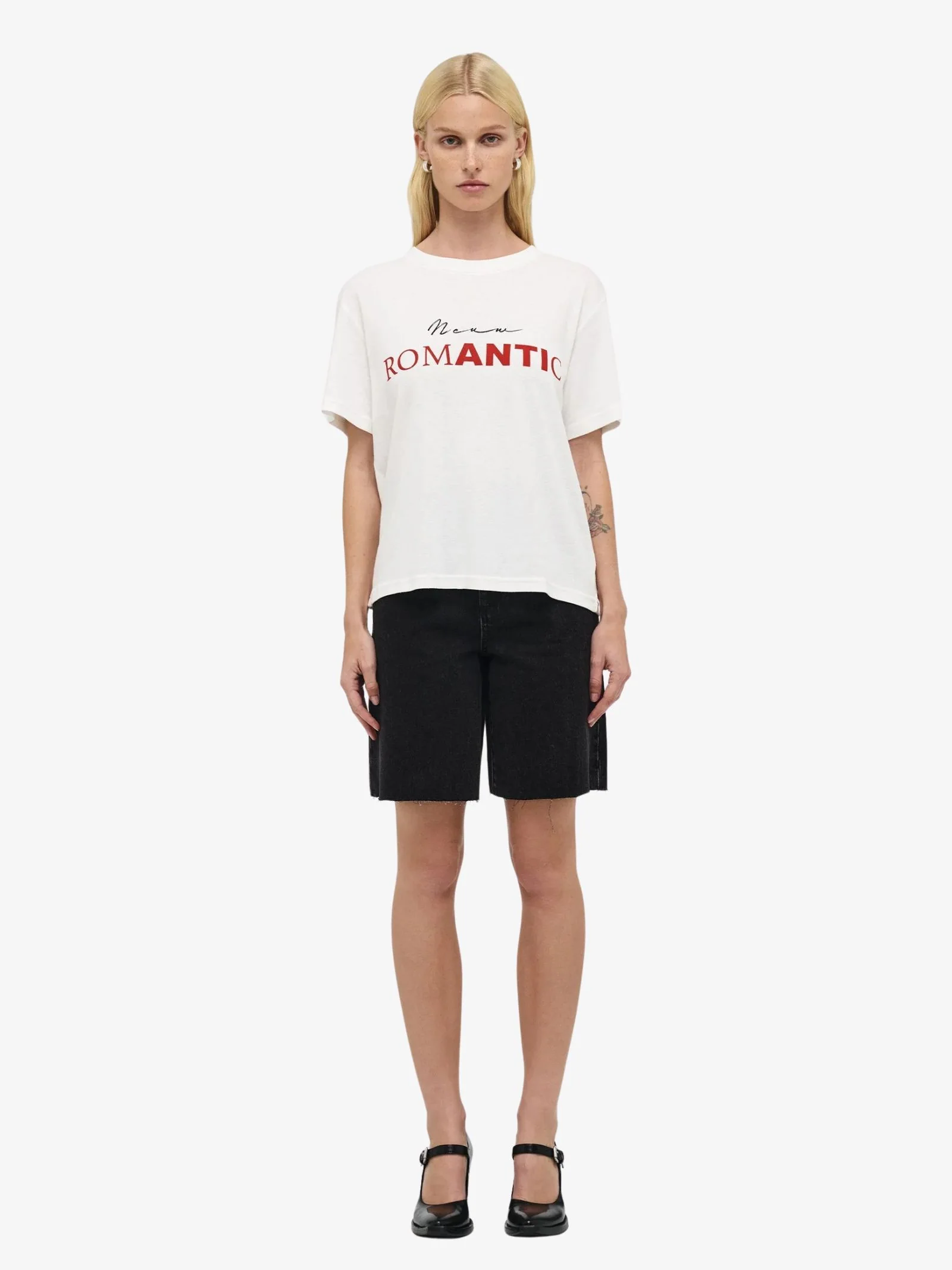 Neuw Romantic Tee - Image 4