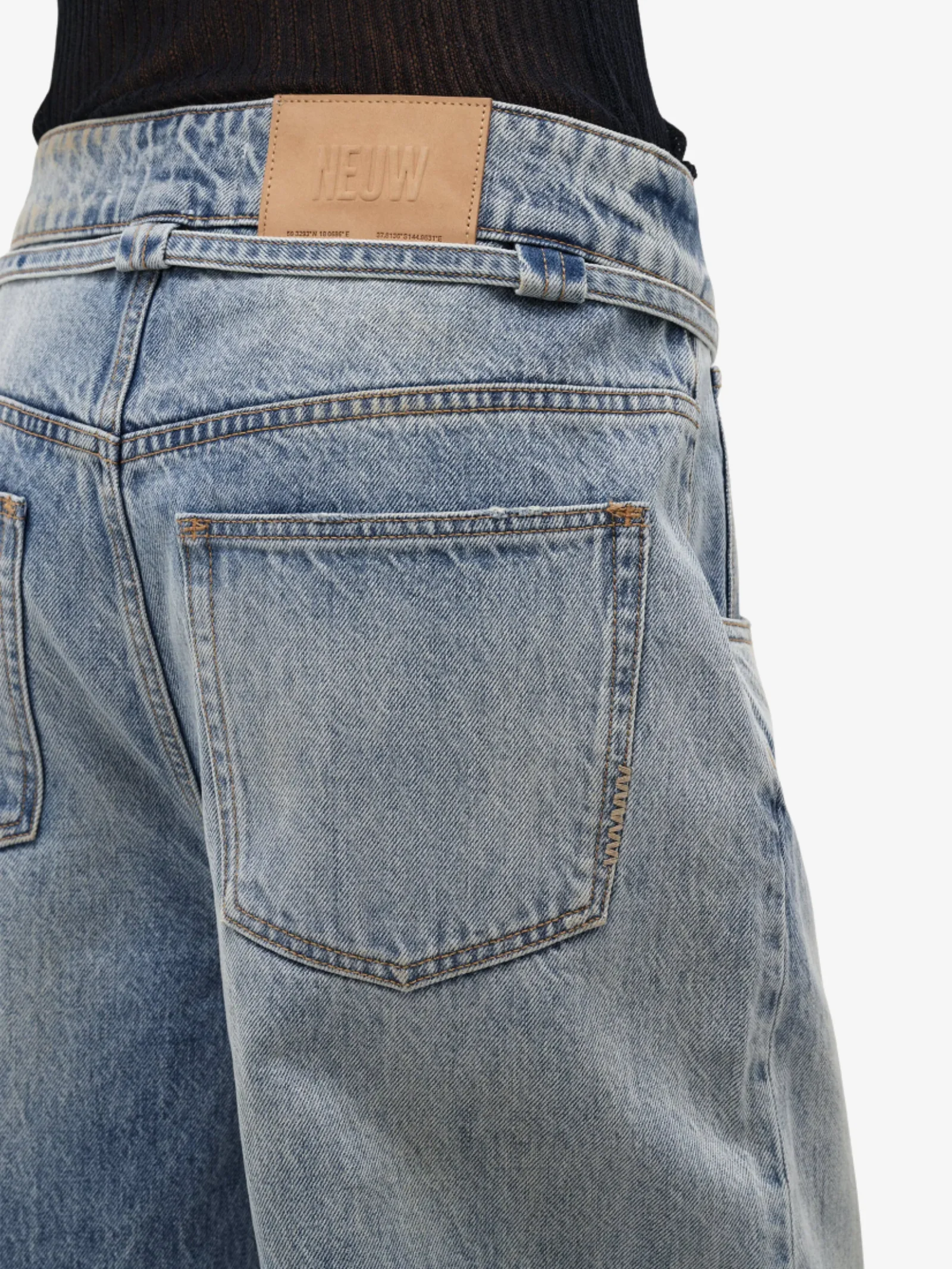 Yoko Baggy Runway - Image 5