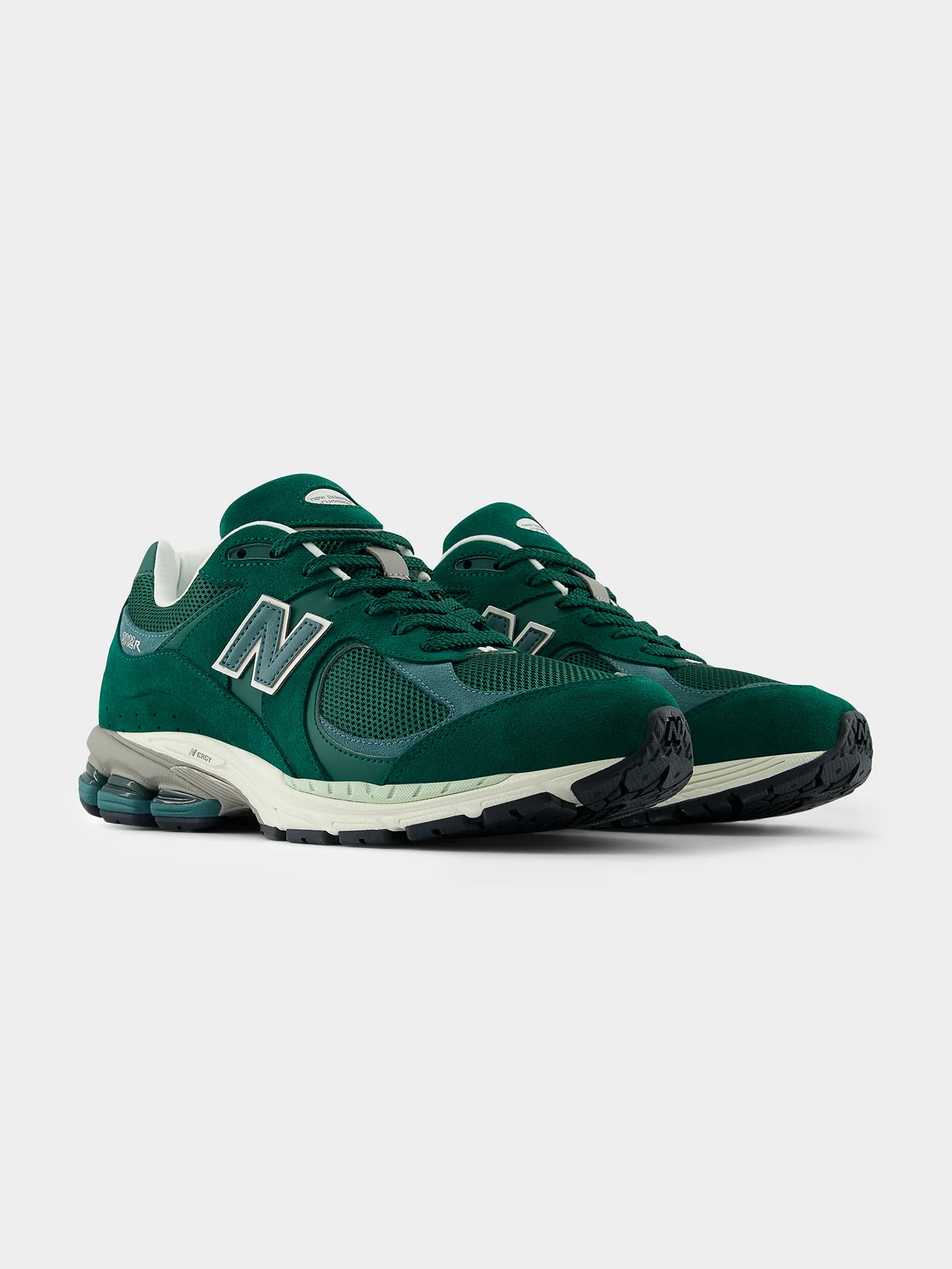 Unisex 2002 Sneaker - Image 4