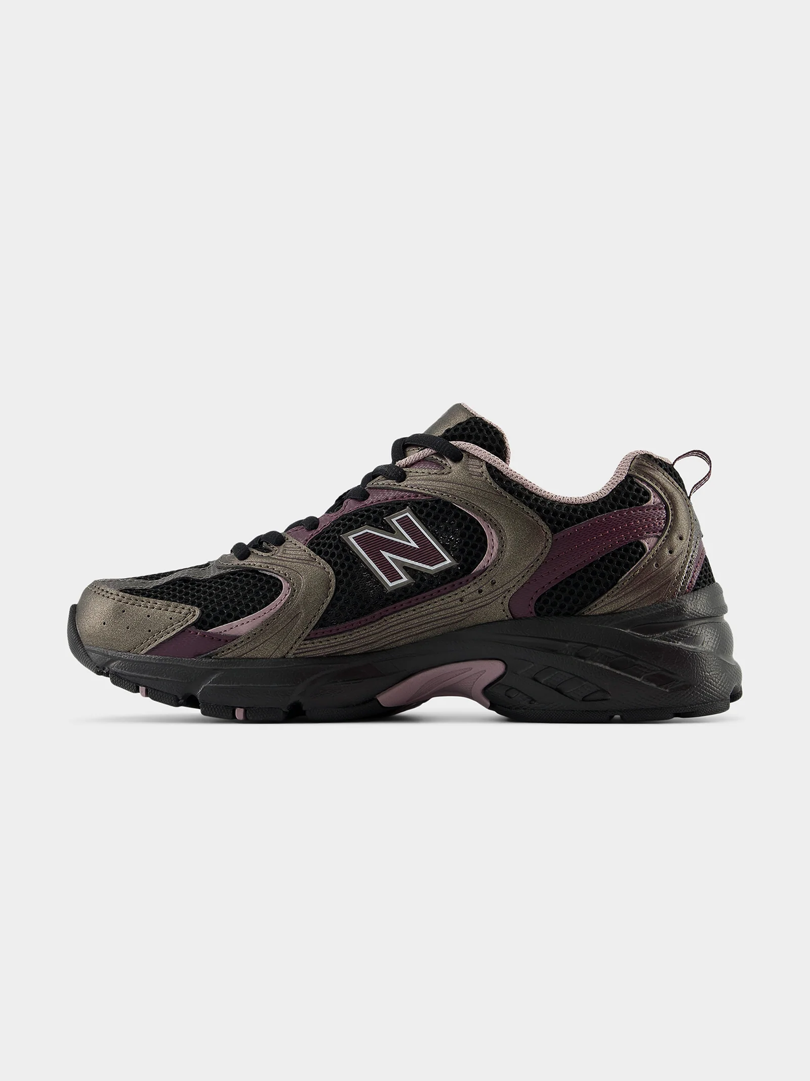 Unisex 530 Sneaker - Image 2