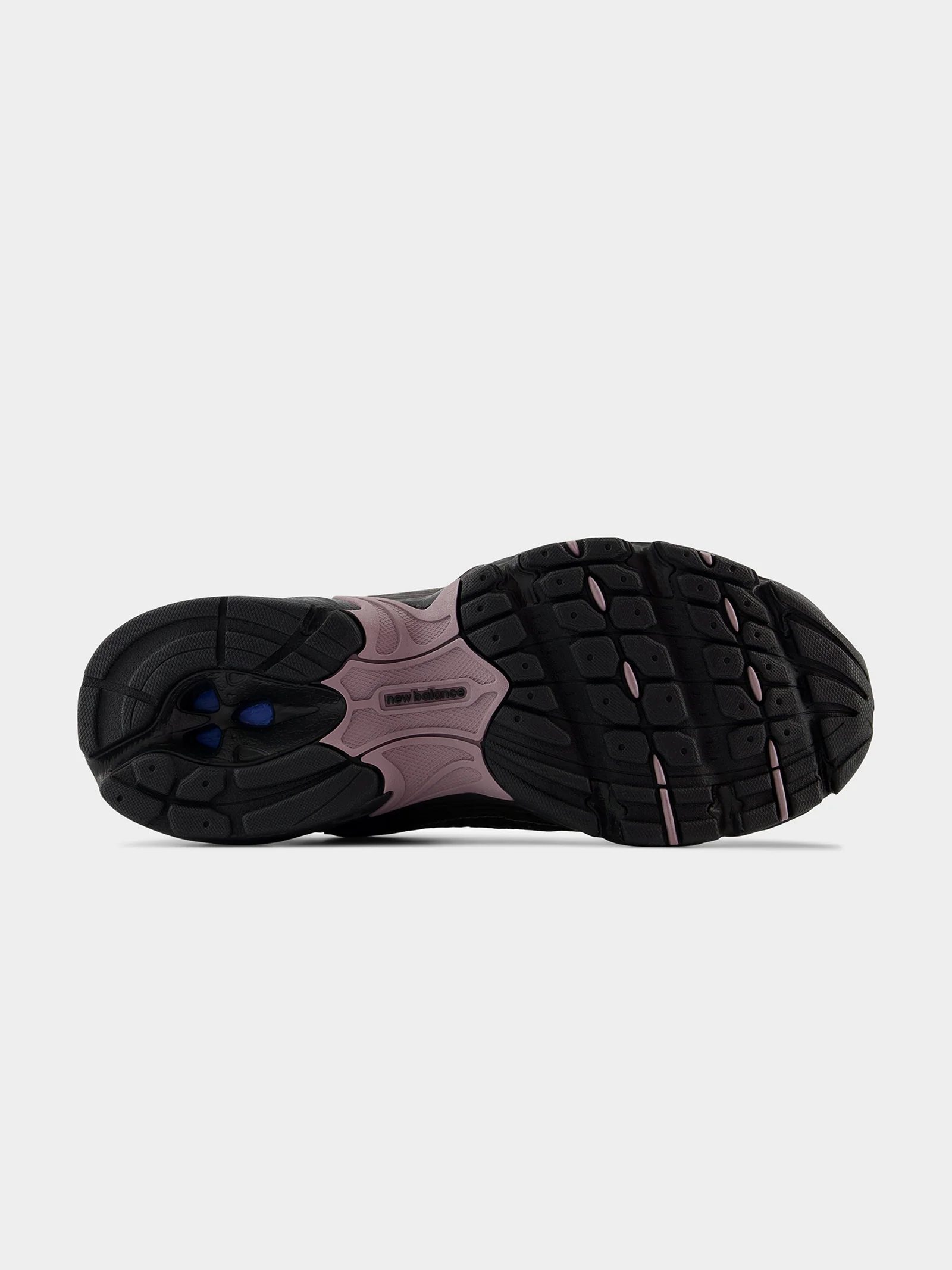 Unisex 530 Sneaker - Image 4