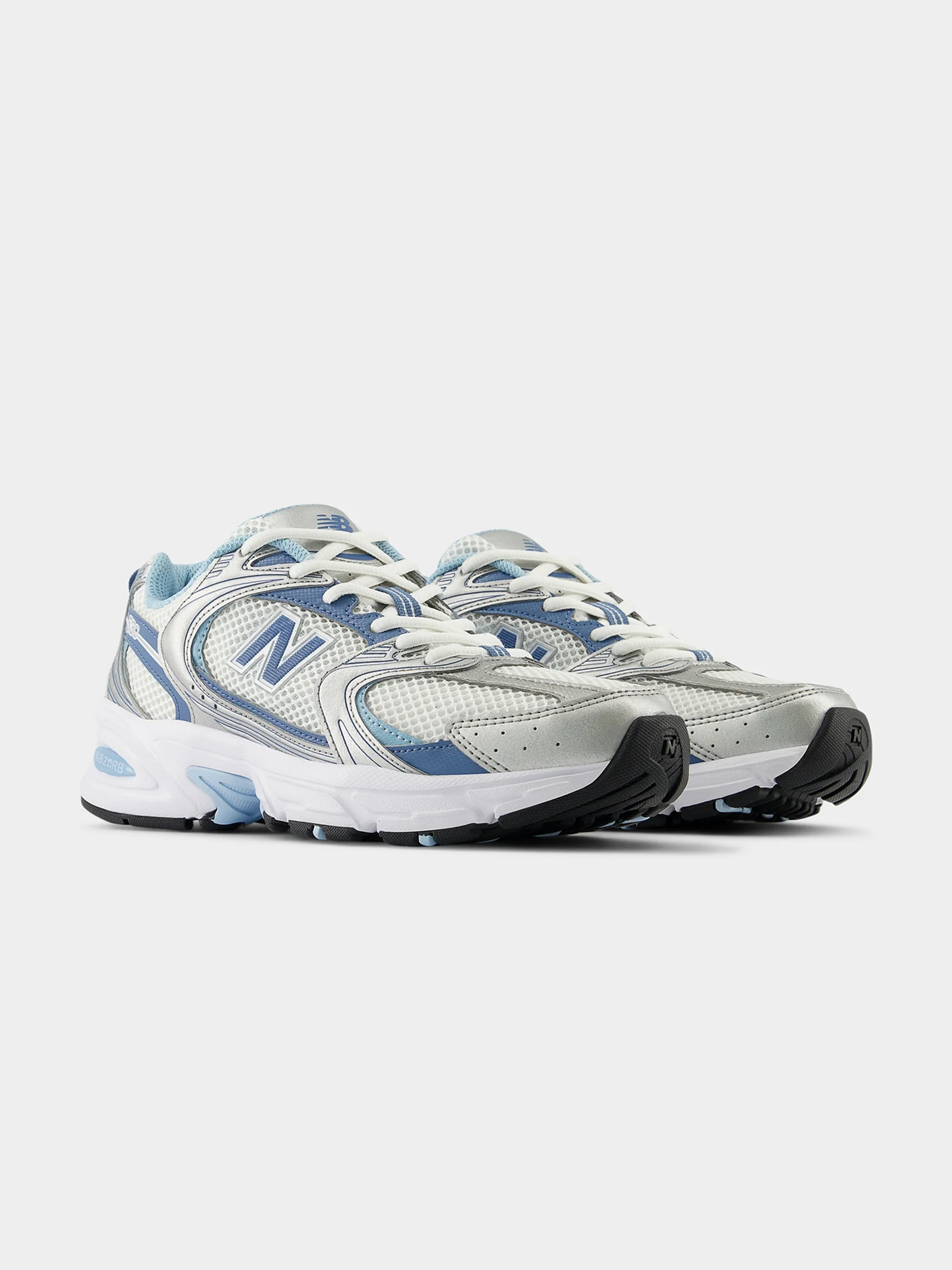 Unisex 530 Sneakers - Image 2