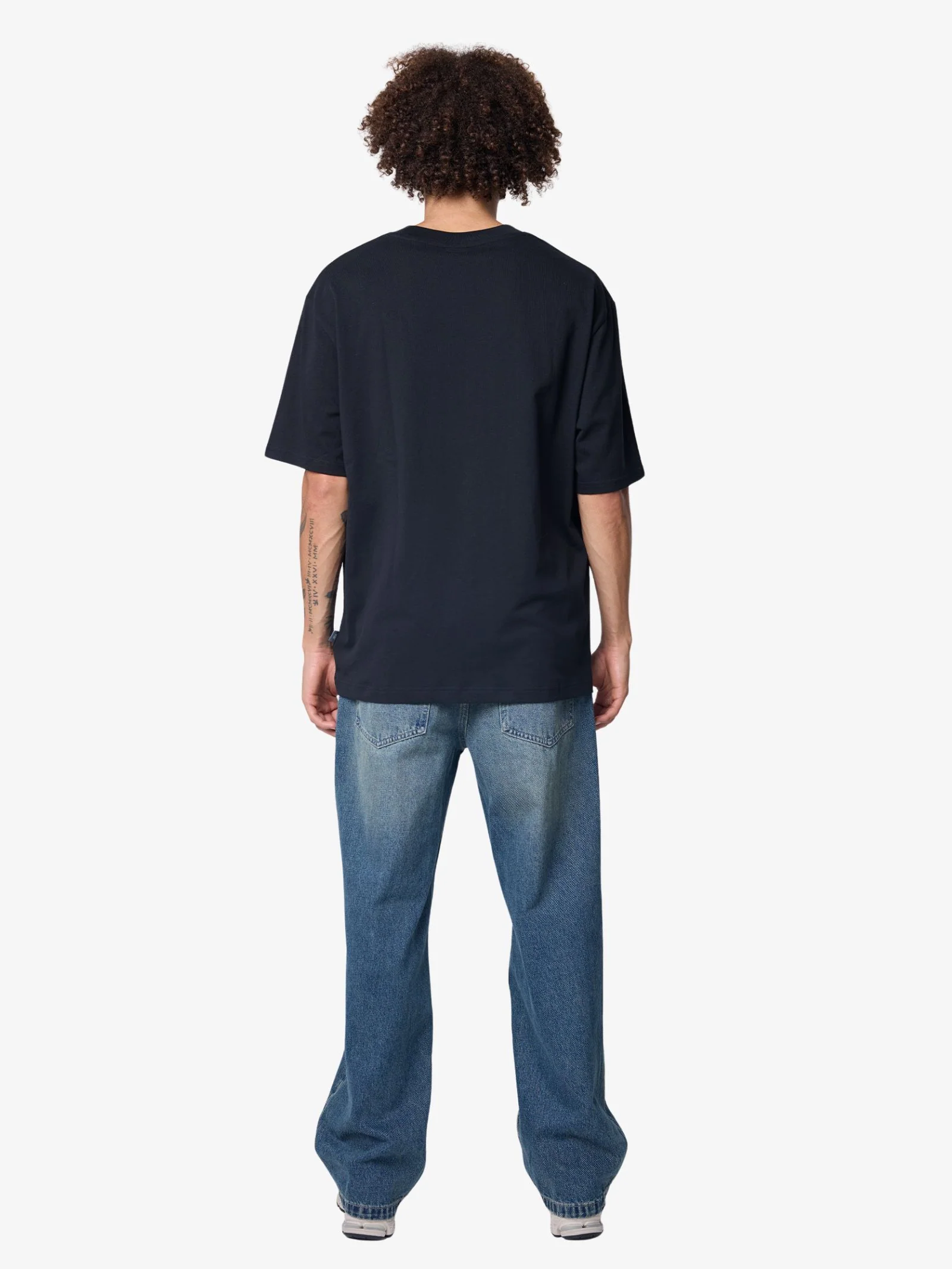 Hoops Tradition Graphic T-Shirt - Image 3