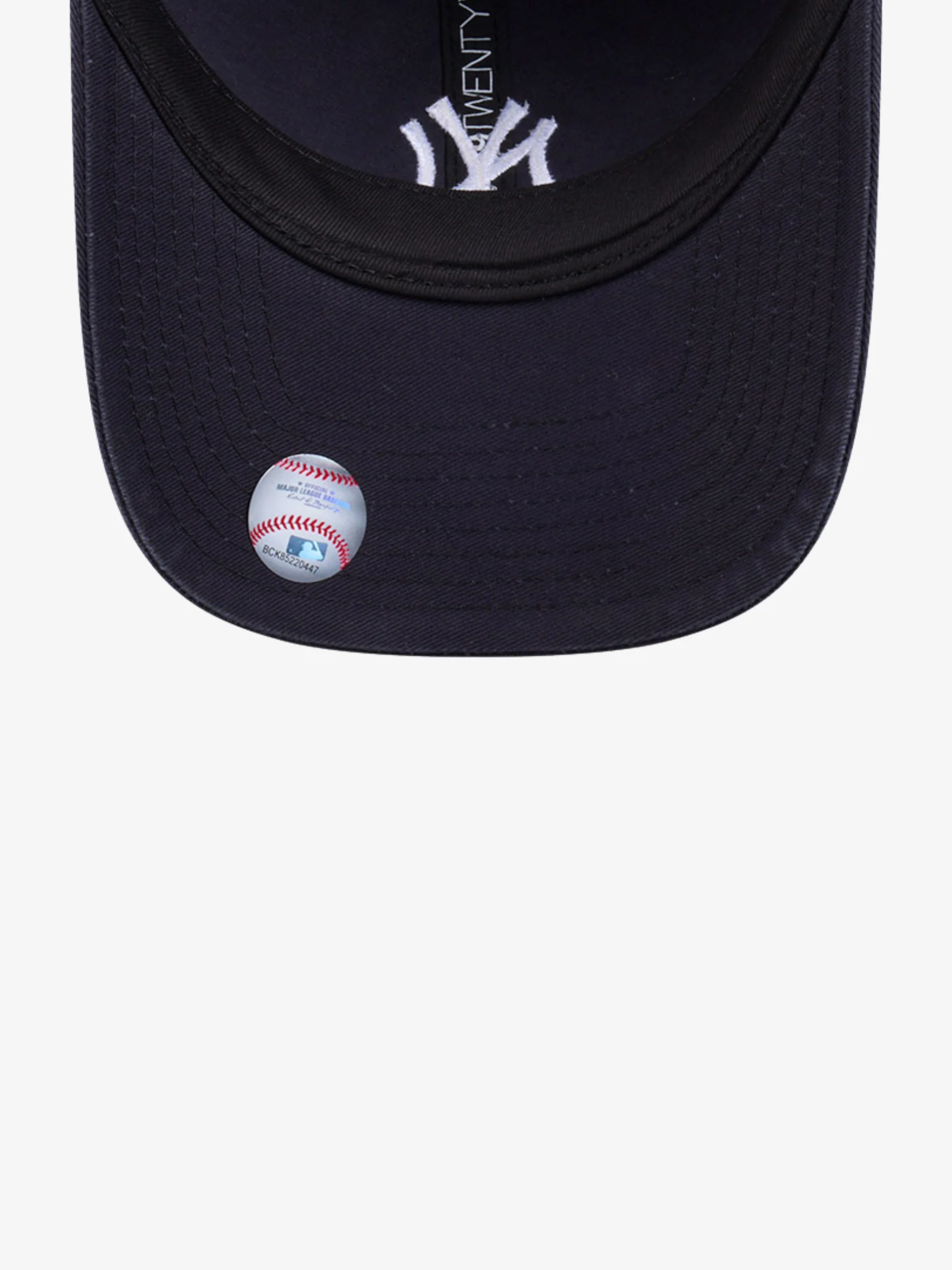 9TWENTY 2Tone Snow Wash NY Yankees - Image 5