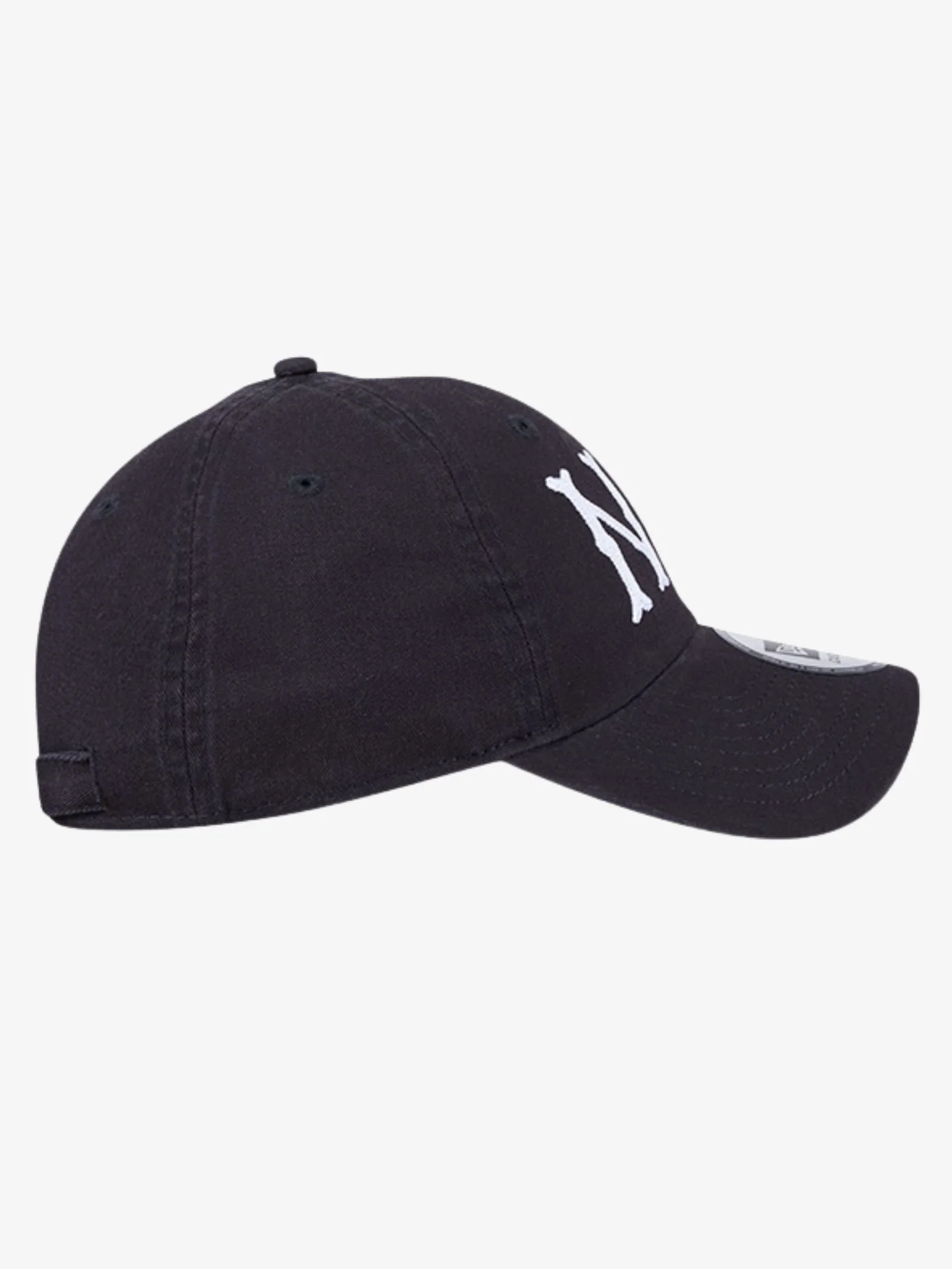 Casual Classic New York Yankees Cap - Image 6